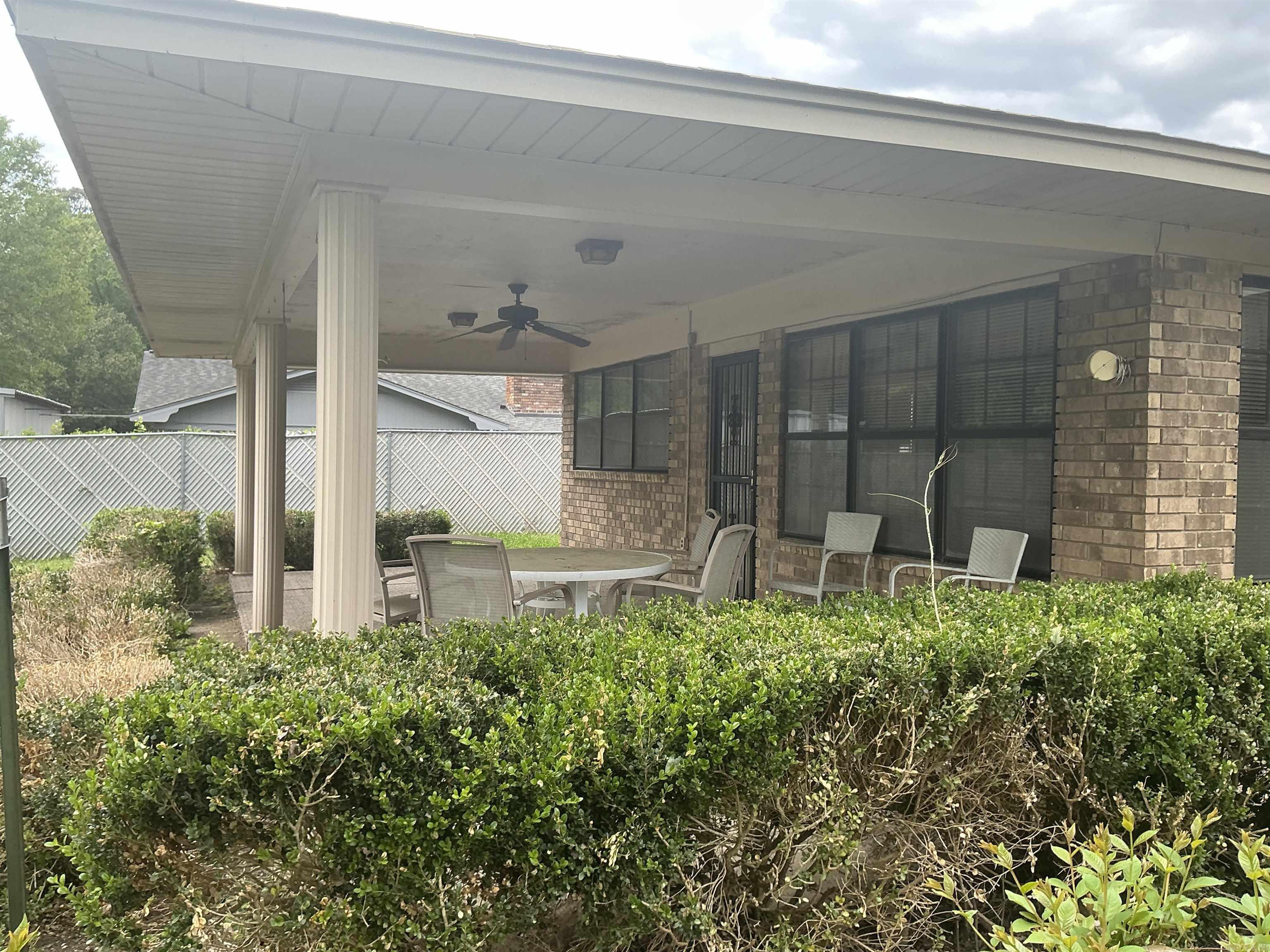 1002 Waterwell Property Photo 37