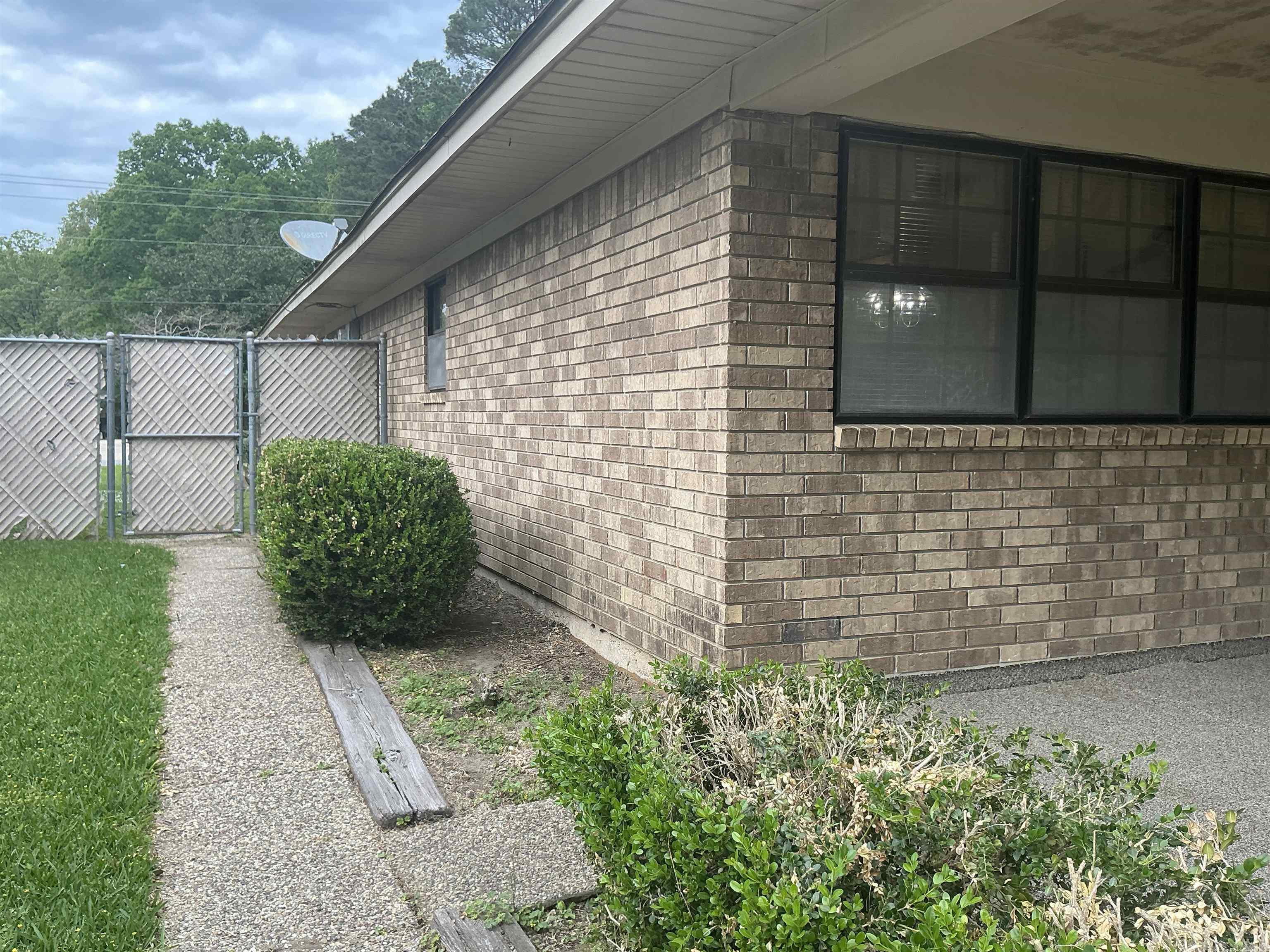 1002 Waterwell Property Photo 45