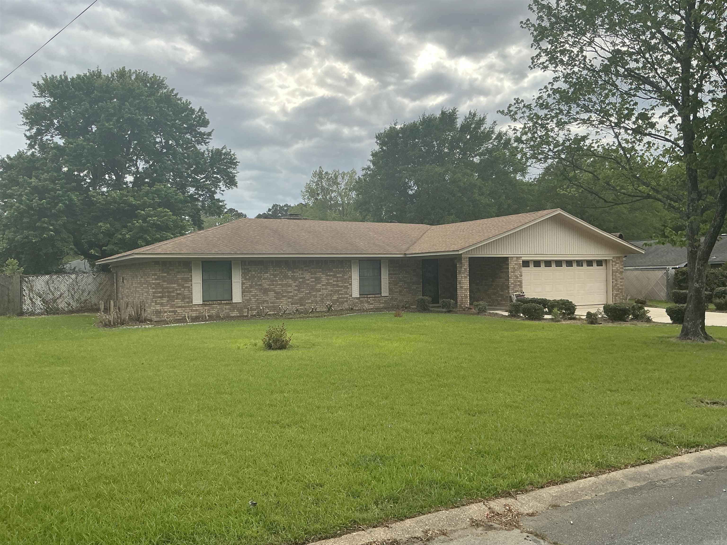 1002 Waterwell Property Photo 47