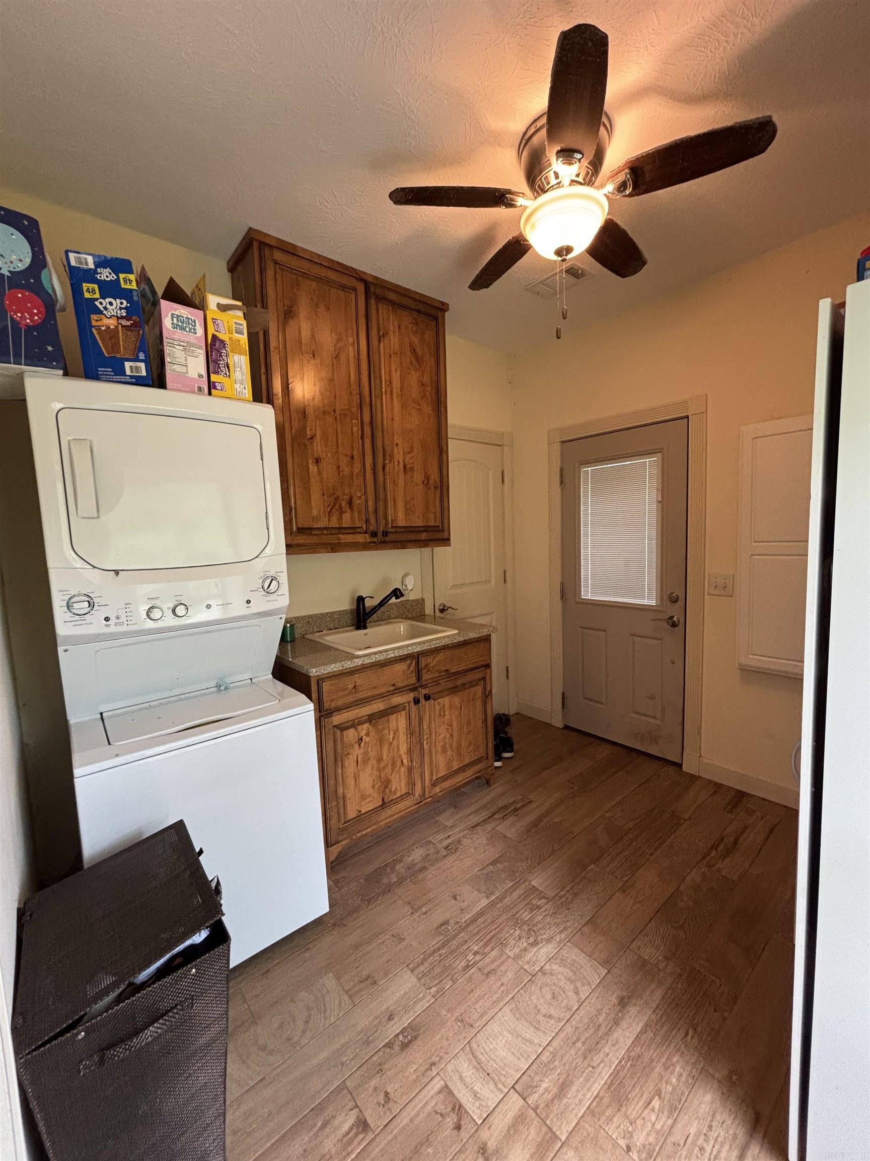 429 W Ferguson Street Property Photo 14