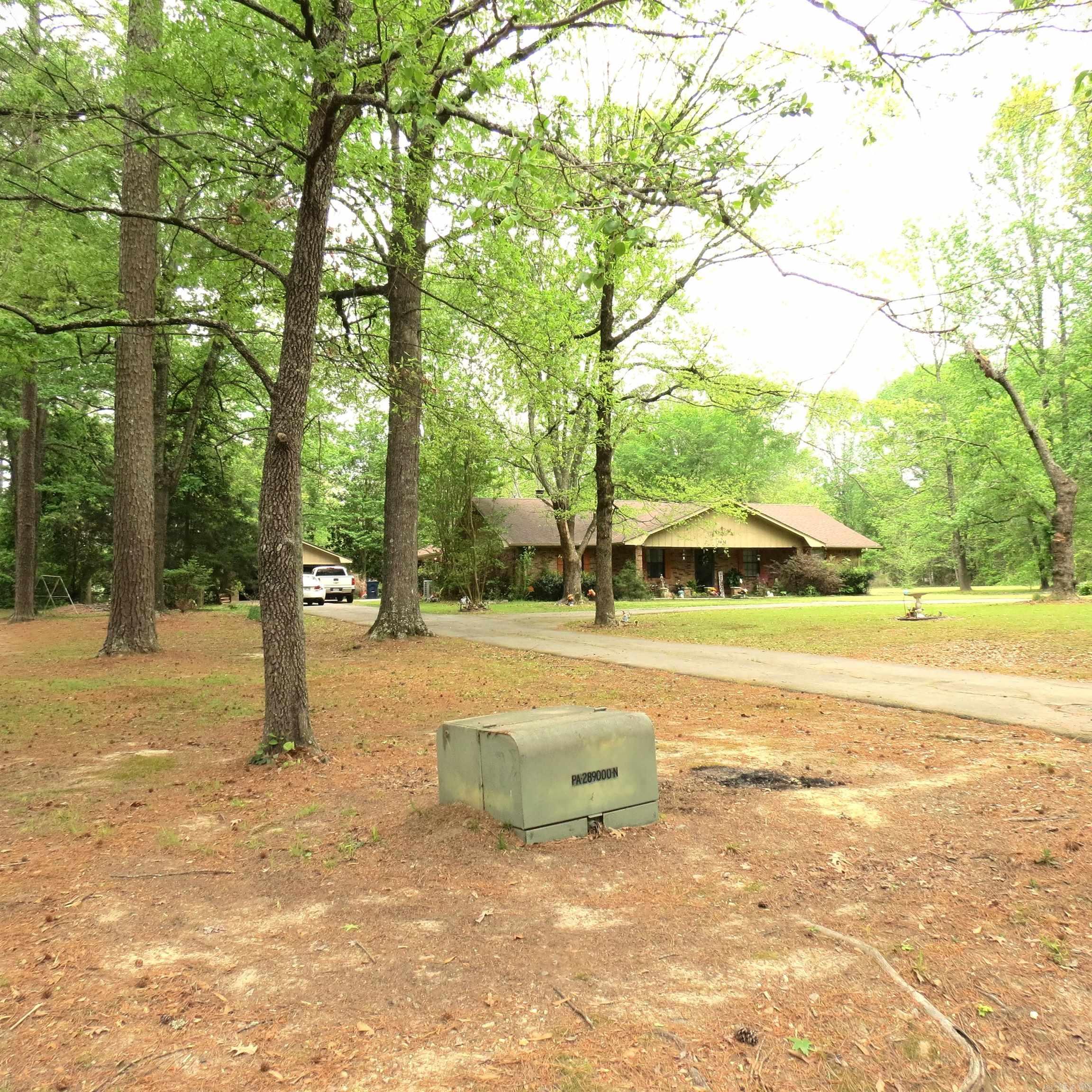 8450 Victoria Drive Property Photo 15