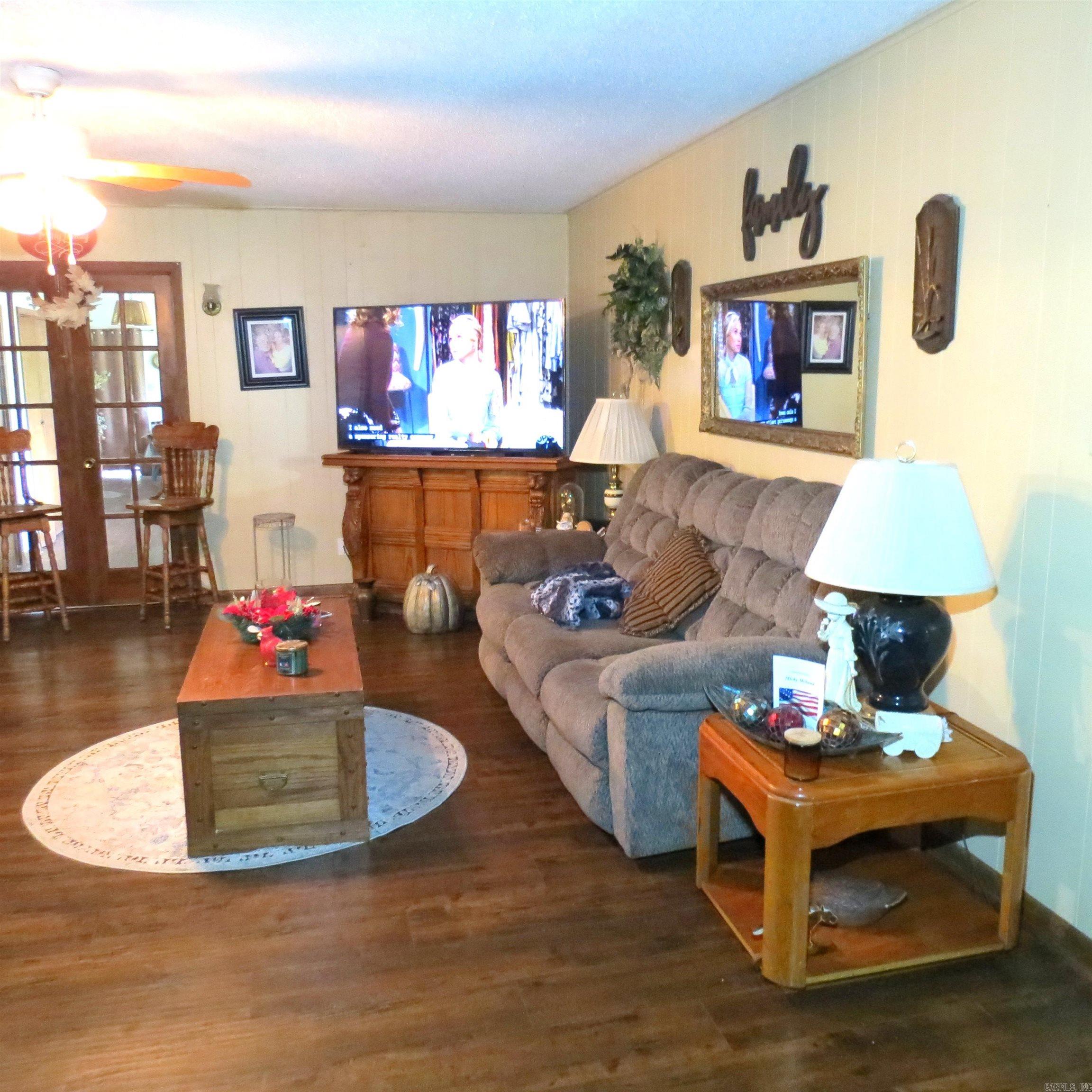 8450 Victoria Drive Property Photo 16