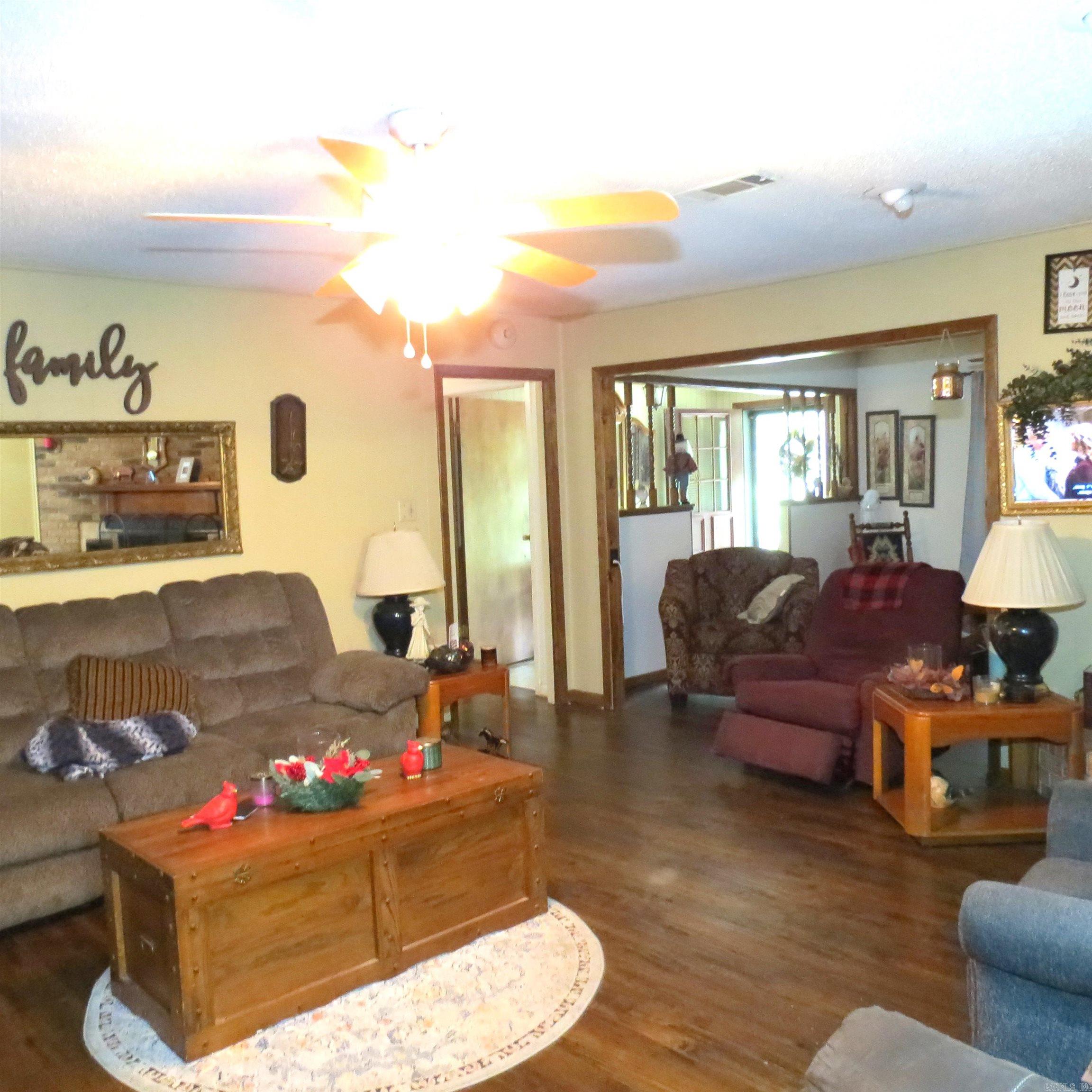8450 Victoria Drive Property Photo 18