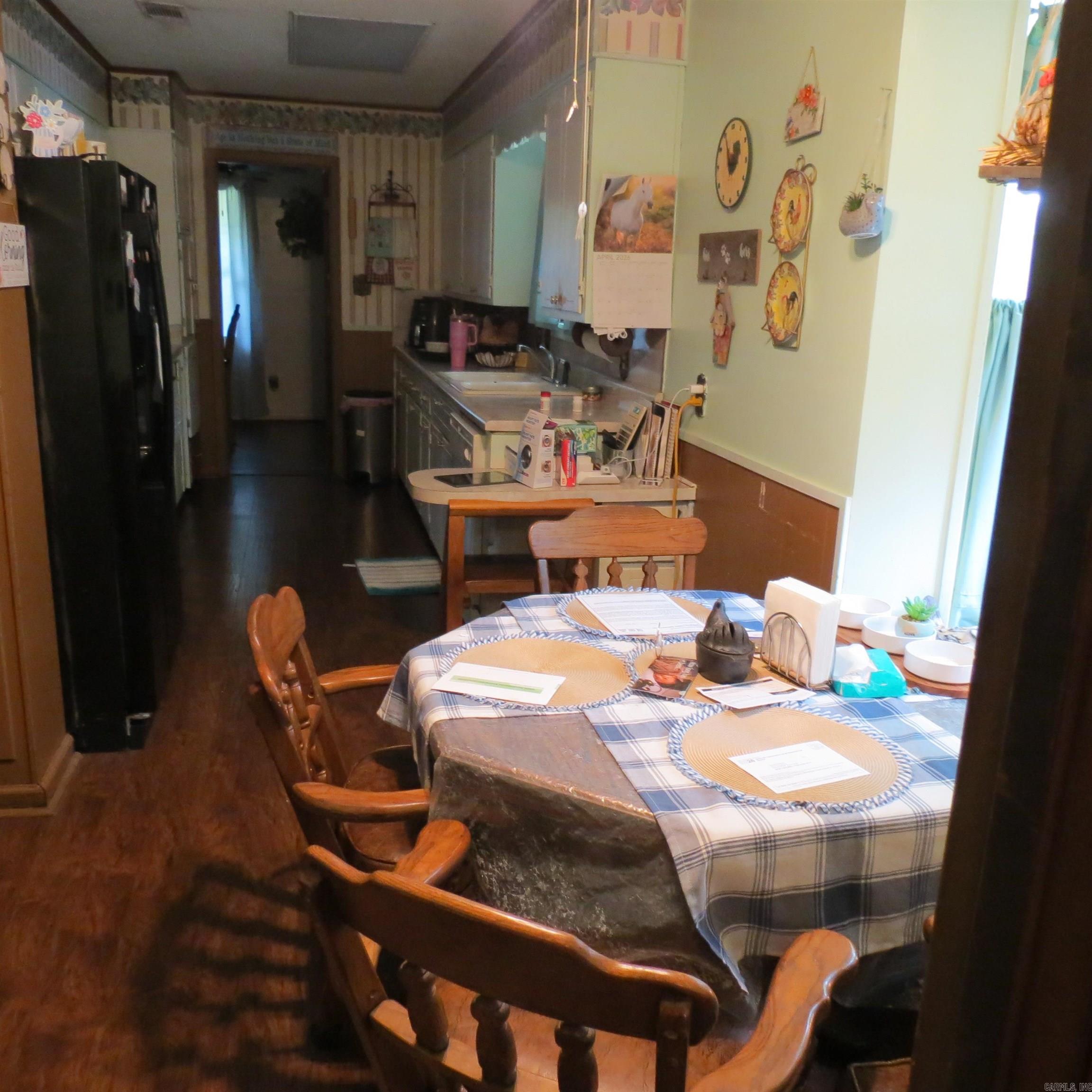 8450 Victoria Drive Property Photo 22