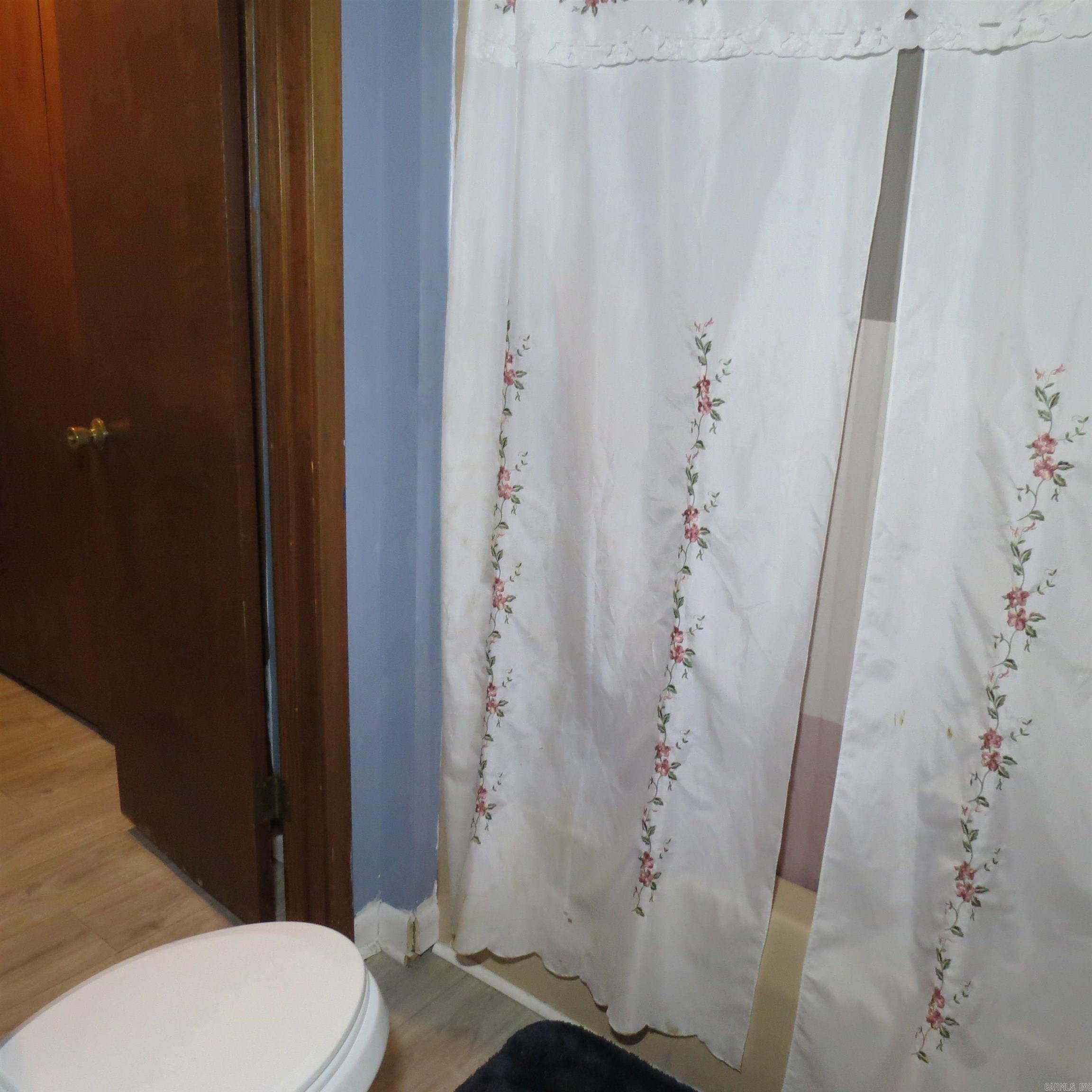 8450 Victoria Drive Property Photo 33