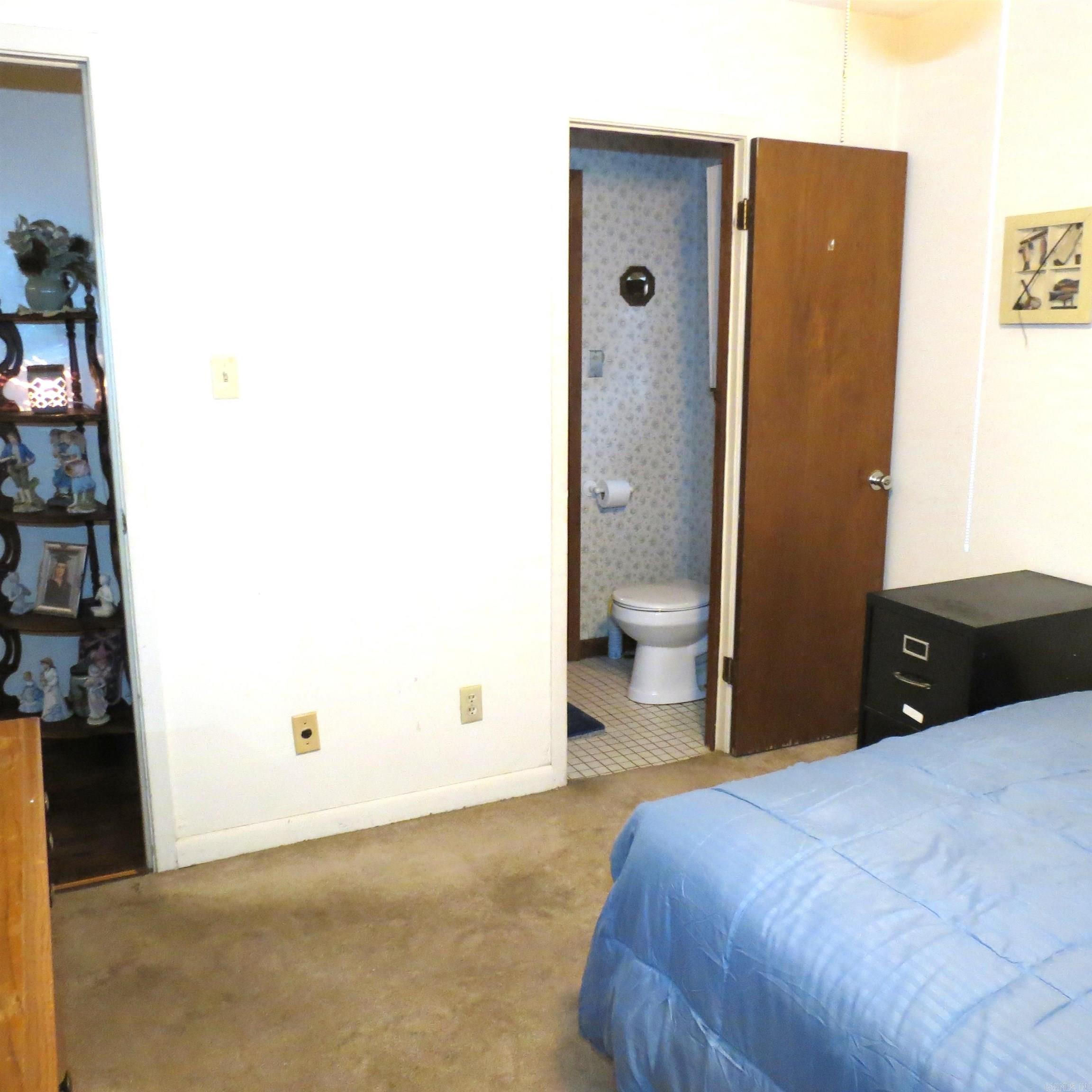 8450 Victoria Drive Property Photo 39
