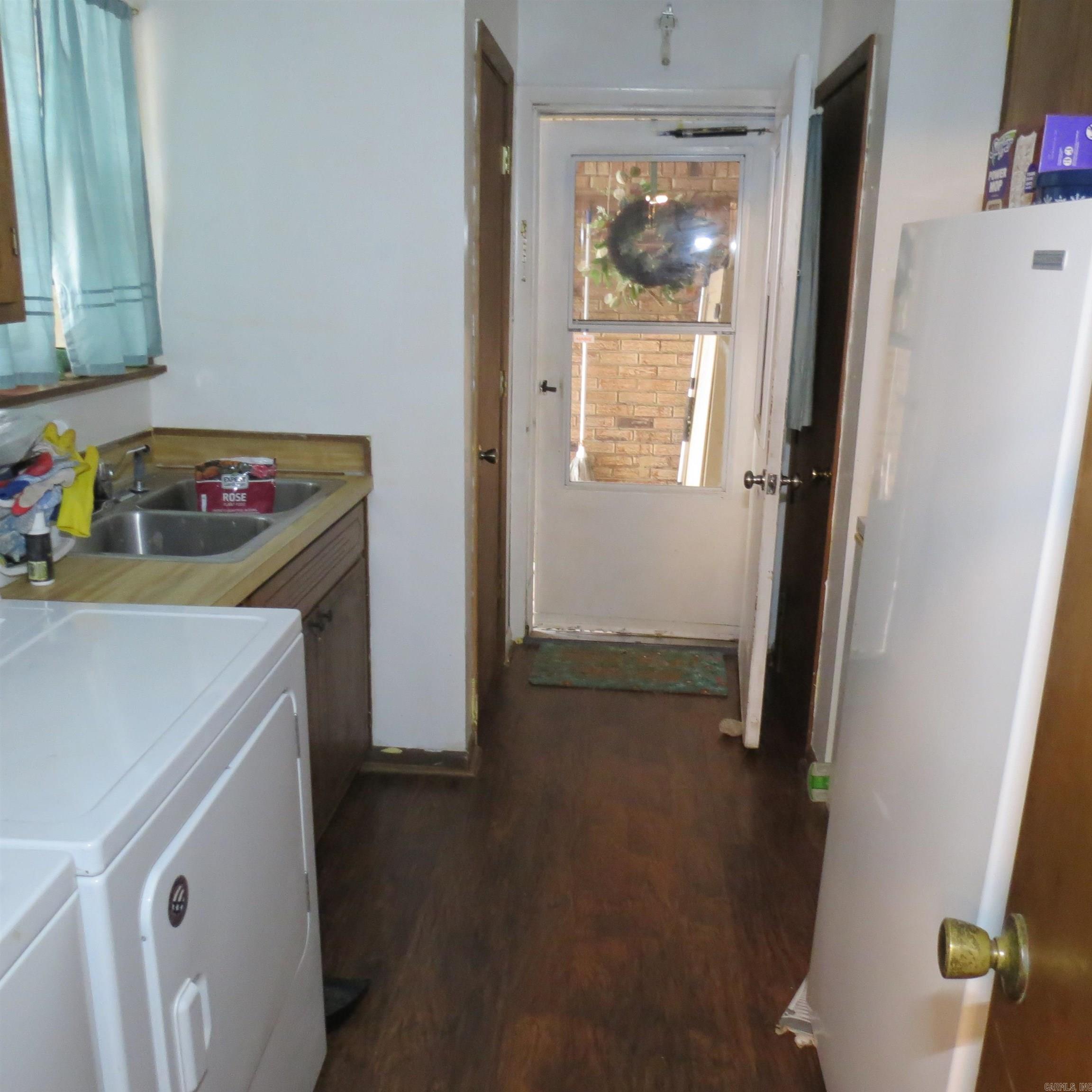 8450 Victoria Drive Property Photo 40