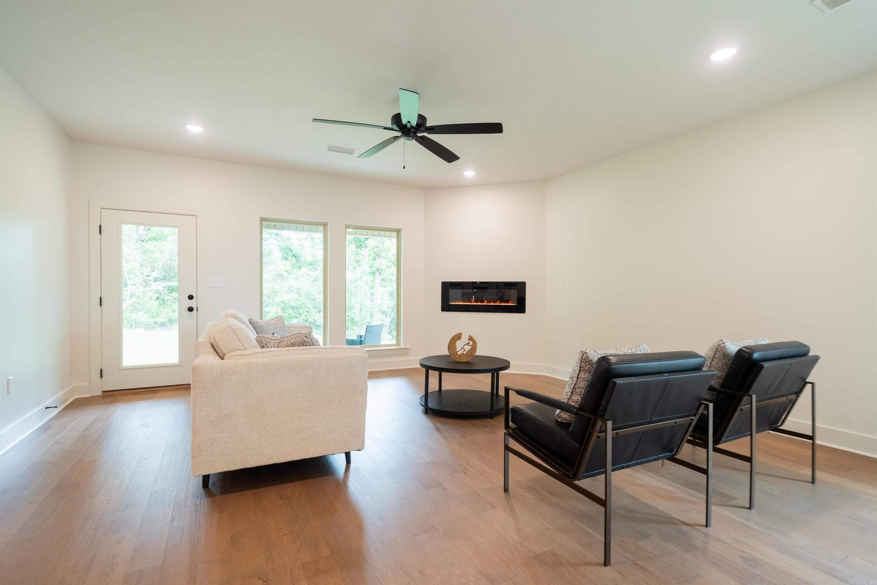 1109 Nix Road Property Photo 8