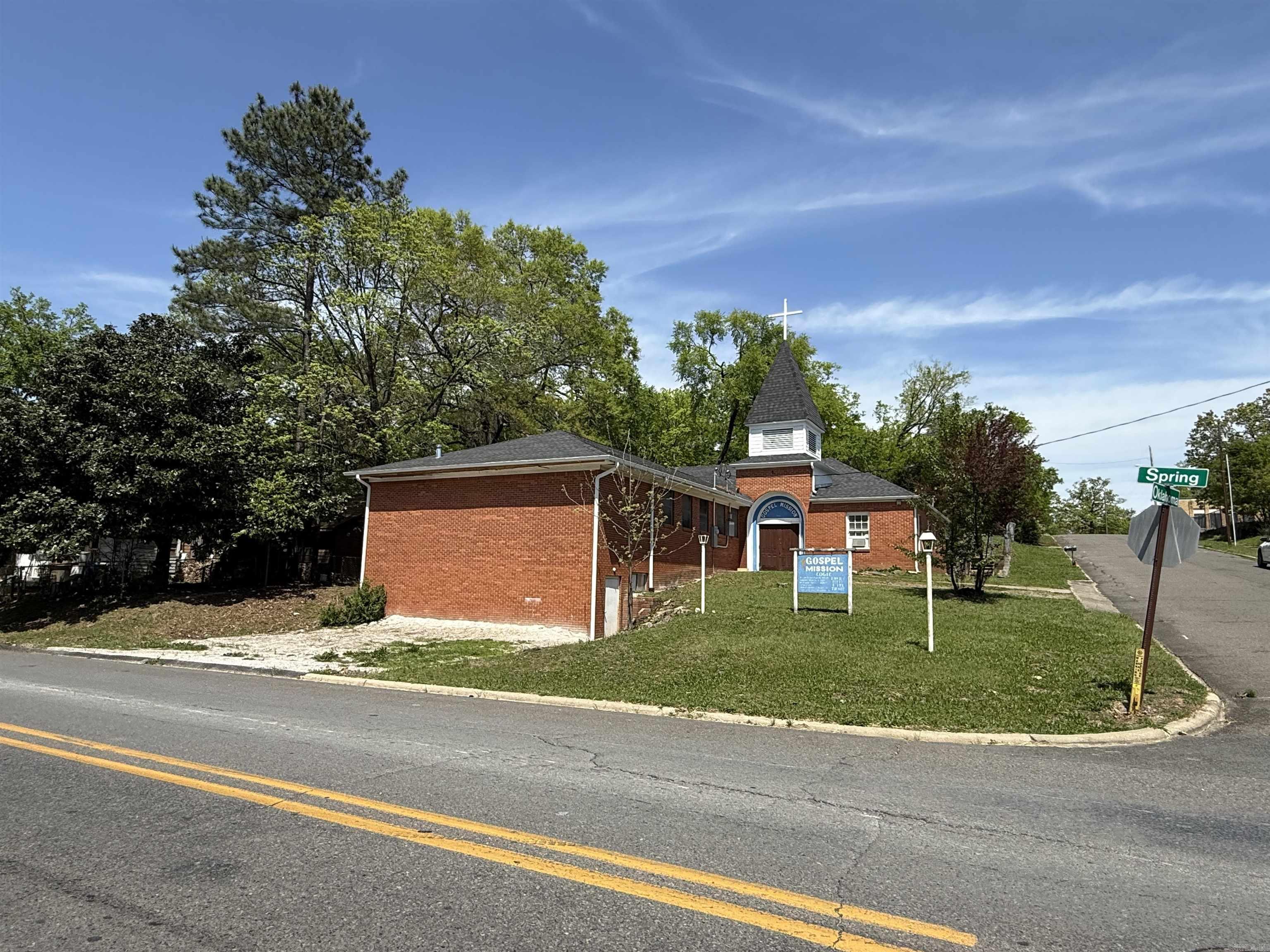 1107 Spring Street Property Photo 2