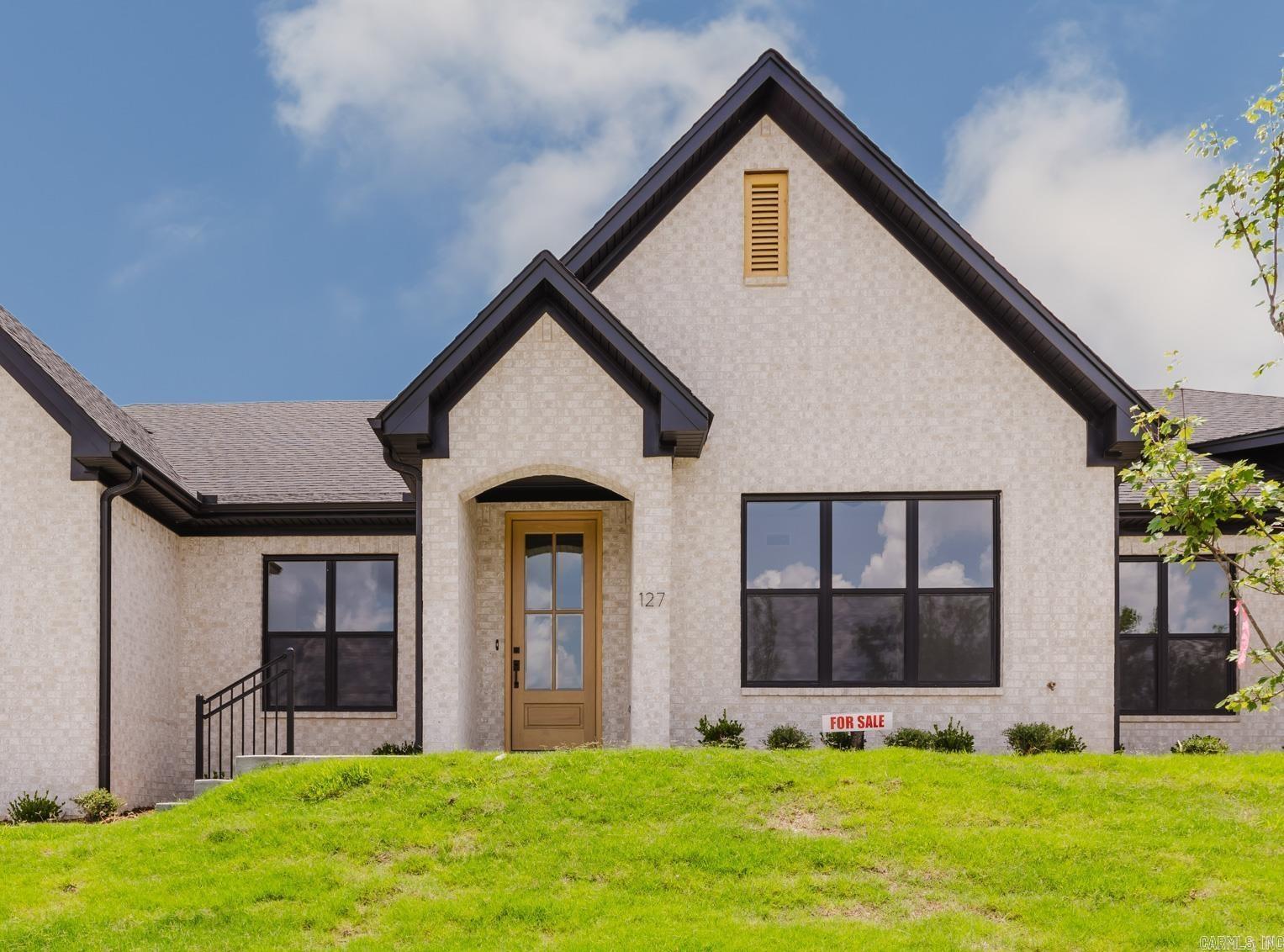 48 Driftwood Lane Property Photo 1
