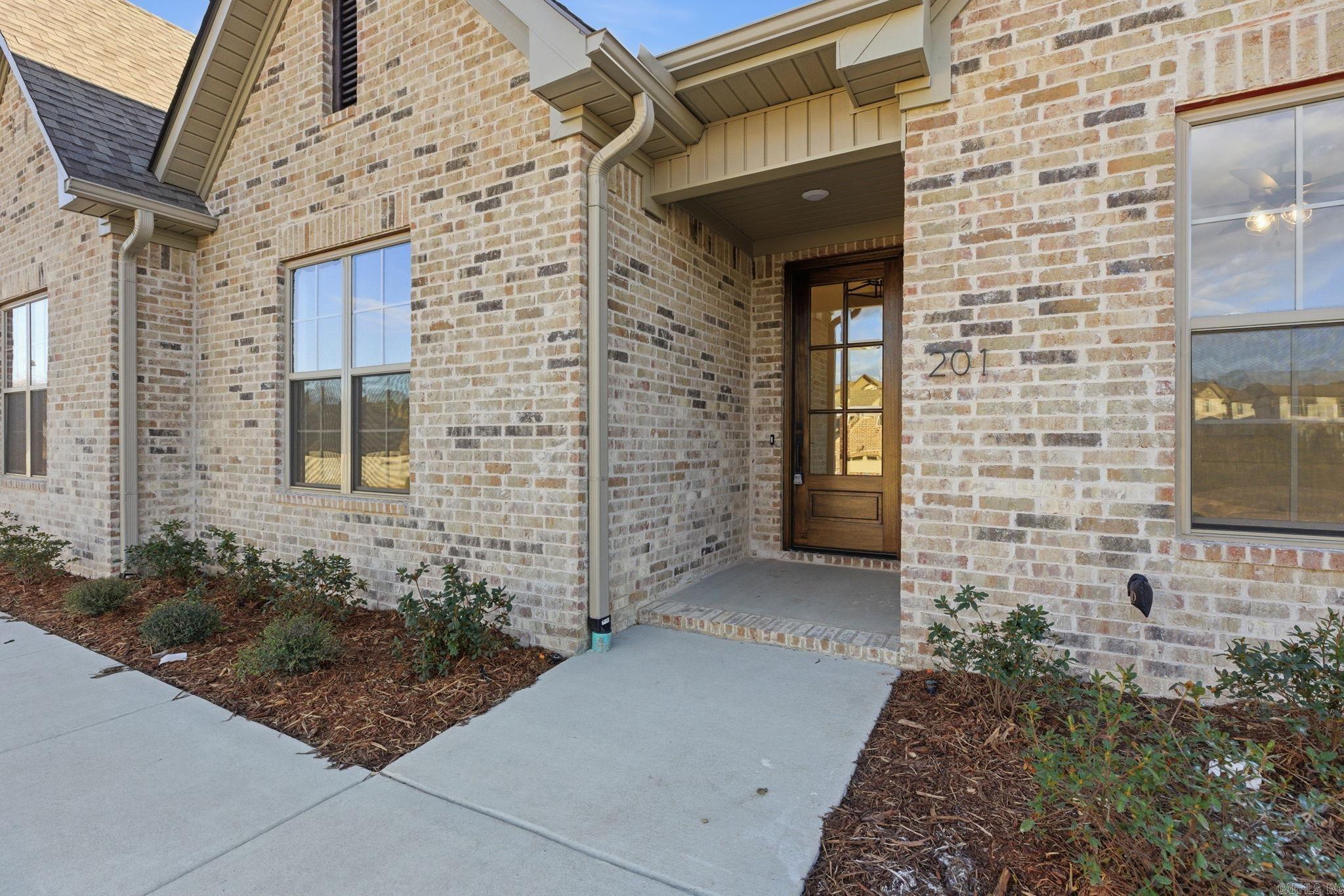 217 Edgewood Circle Property Photo 10