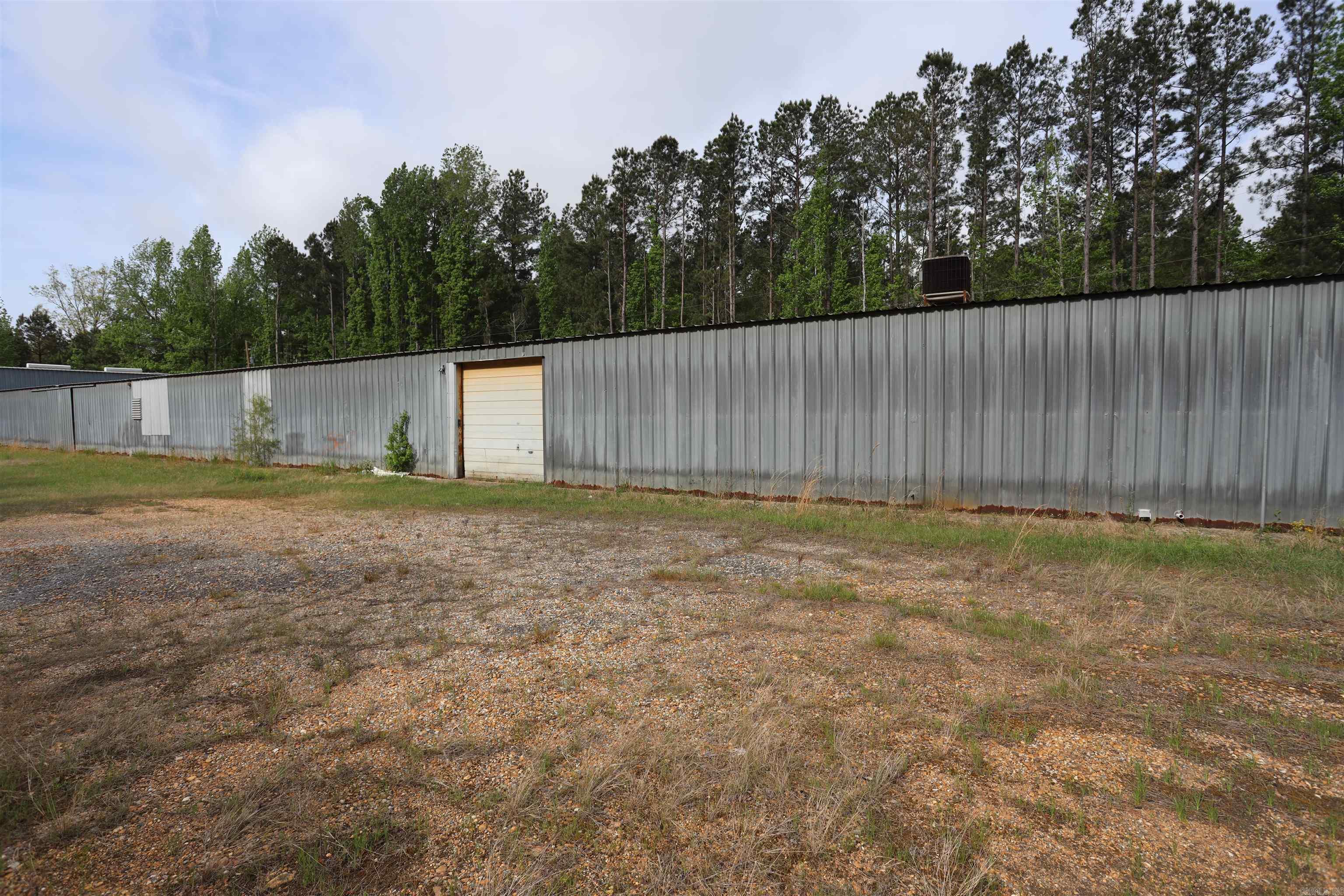 1536 Hwy 79 Property Photo 2
