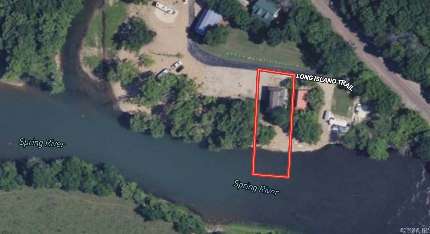 141 Long Island Trail Property Photo 2