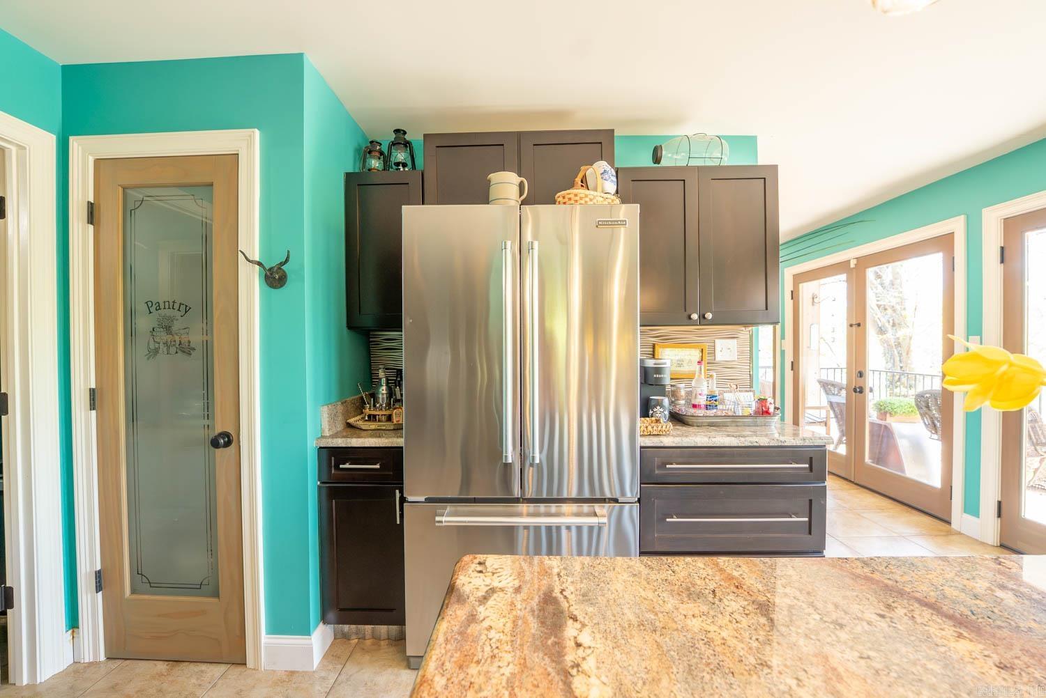 141 Long Island Trail Property Photo 11