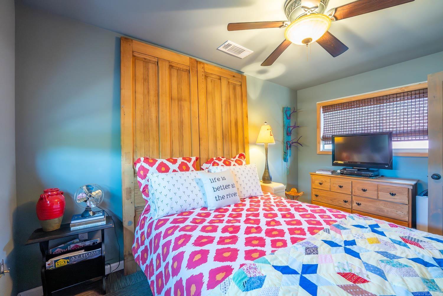141 Long Island Trail Property Photo 40