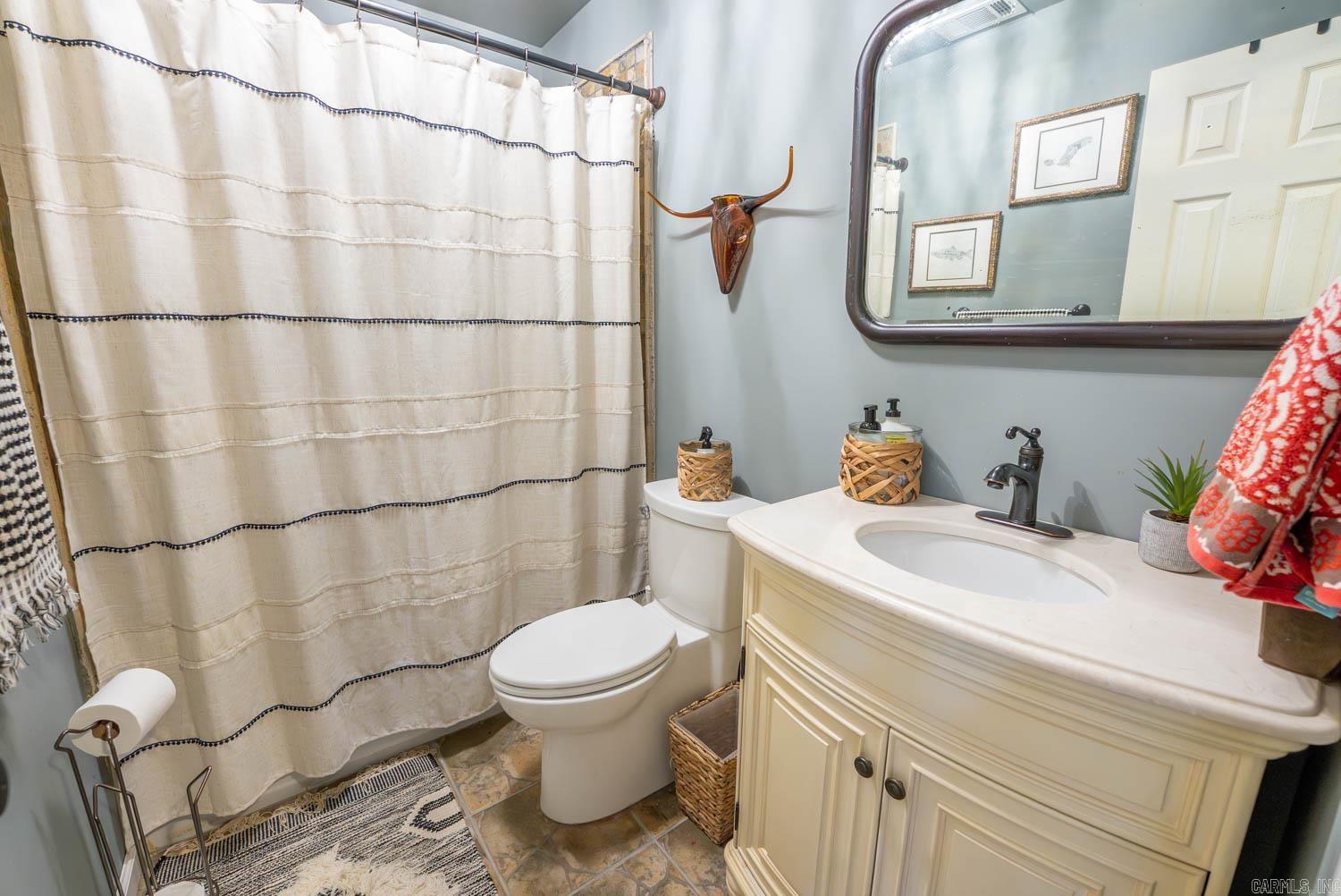 141 Long Island Trail Property Photo 43