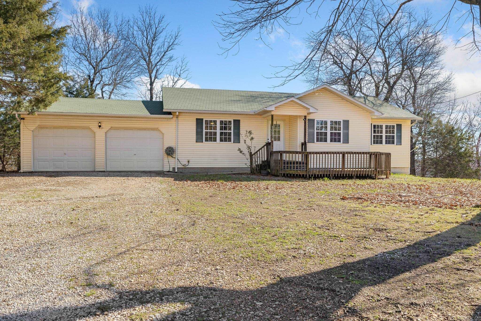 10974 Ricks Drive Property Photo 10