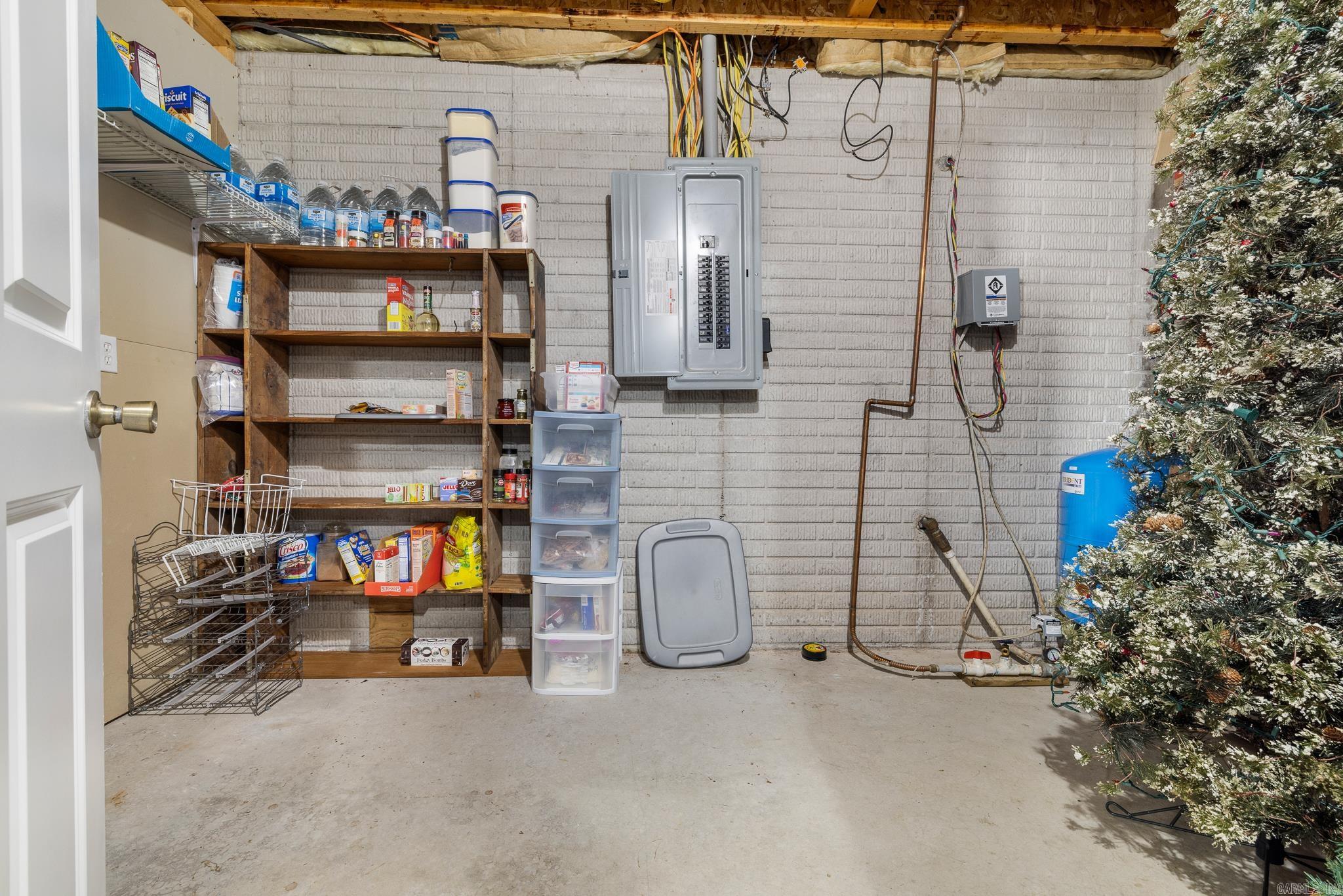 10974 Ricks Drive Property Photo 38