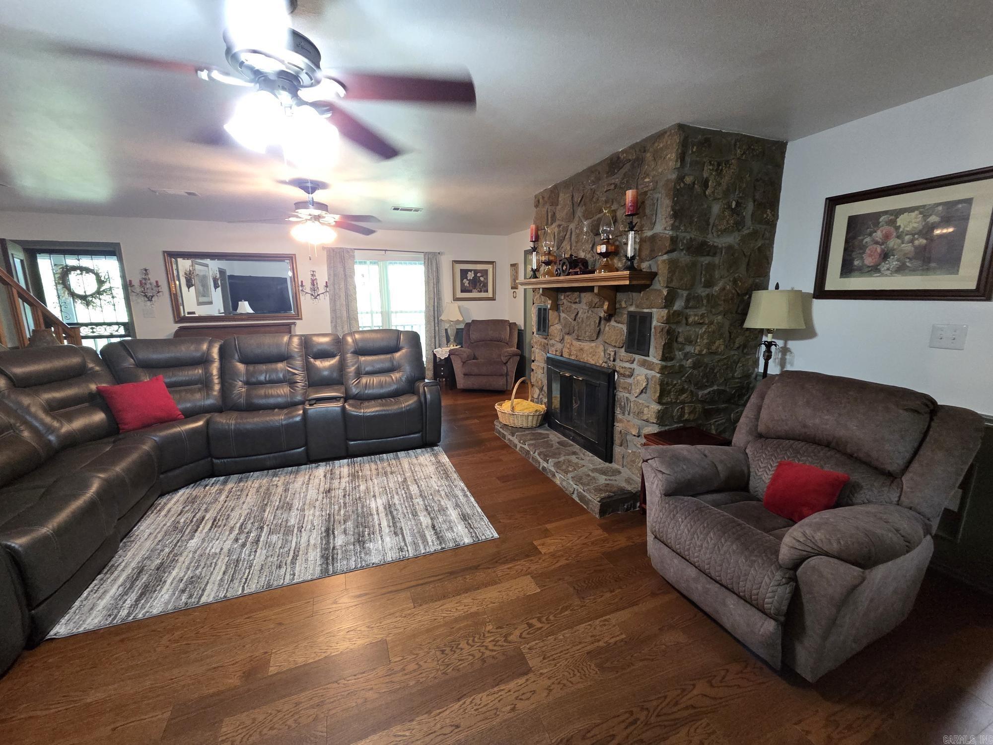 1402 Holmes Road Property Photo 13