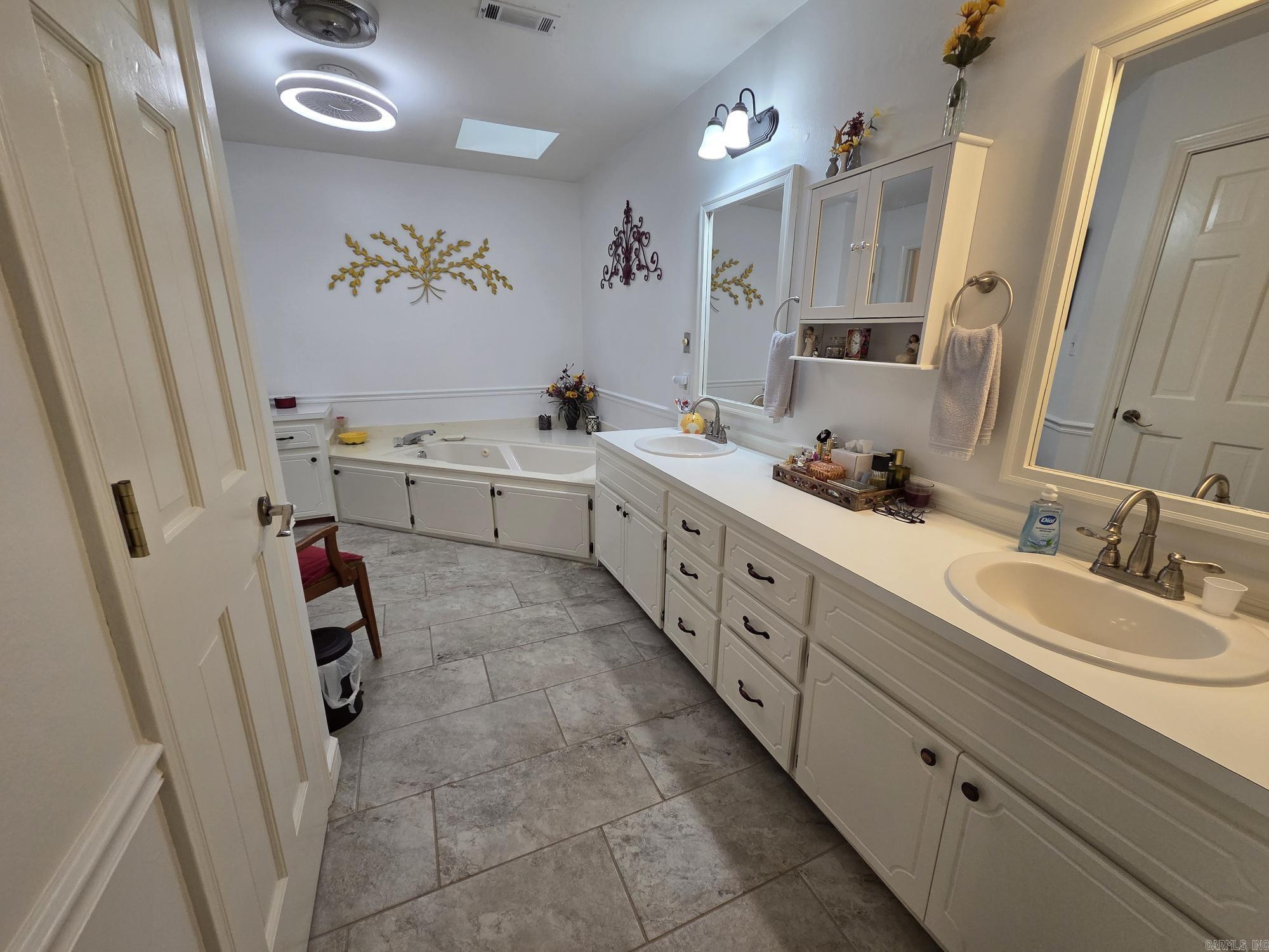 1402 Holmes Road Property Photo 21