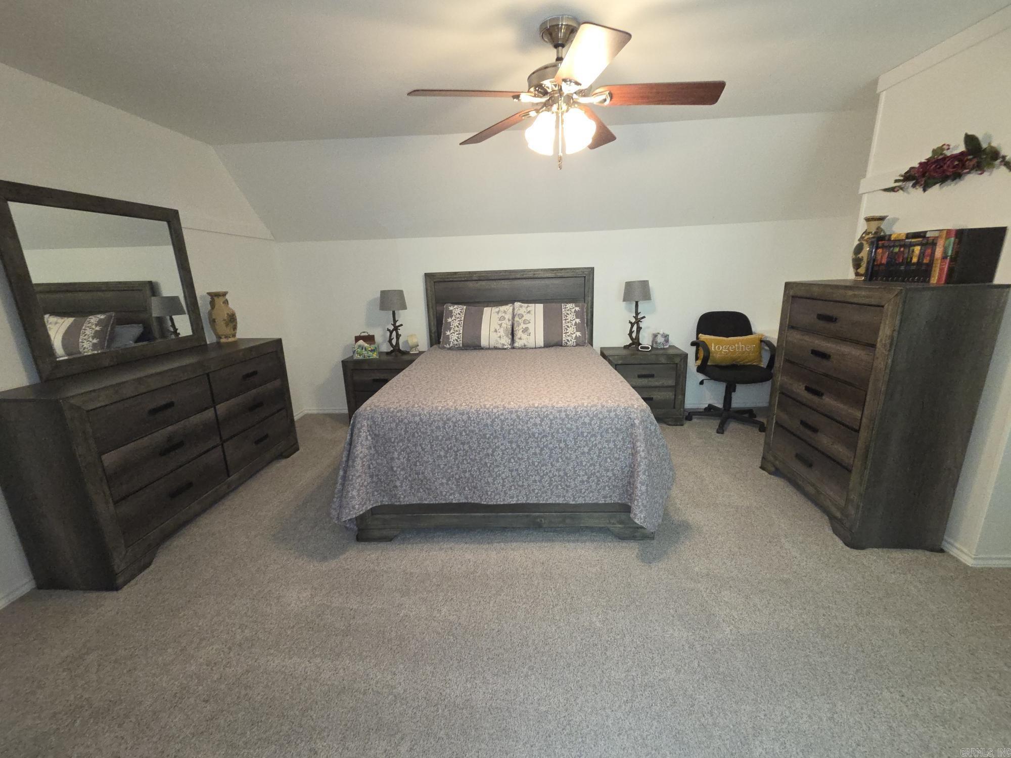 1402 Holmes Road Property Photo 25