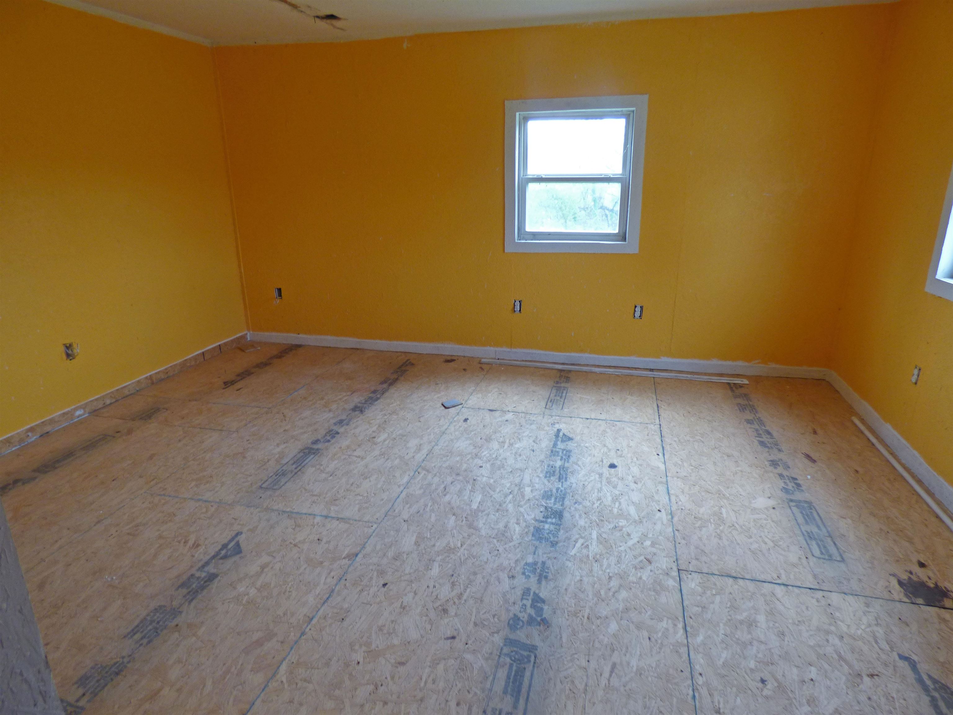 1012 Martin Creek Road Property Photo 7