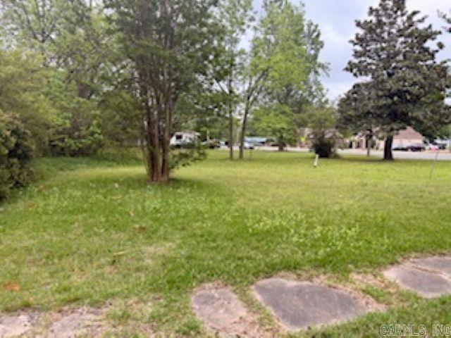 33 S And 201 E Pine Street Property Photo 5