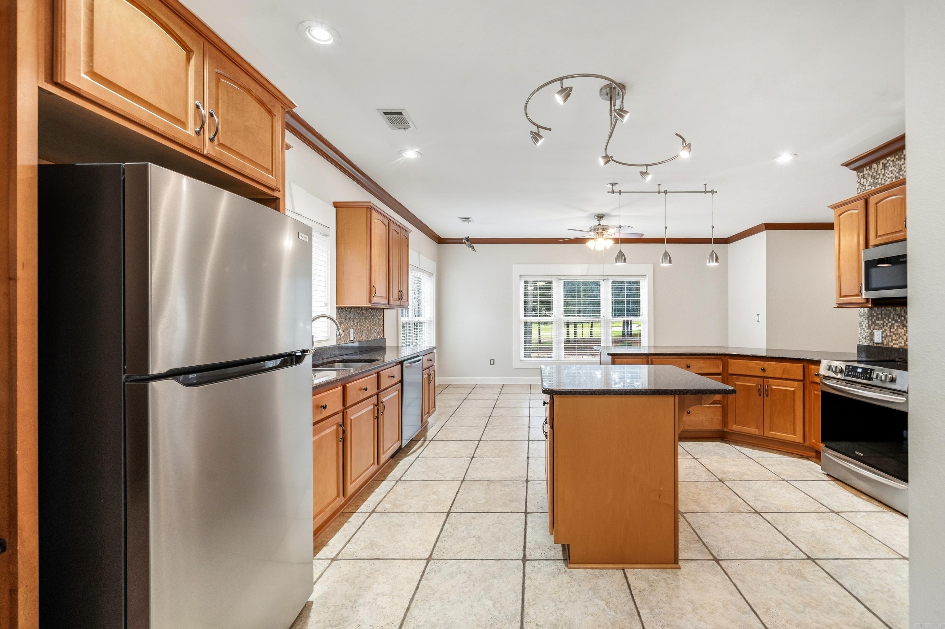 2 Alteza Drive Property Photo 12