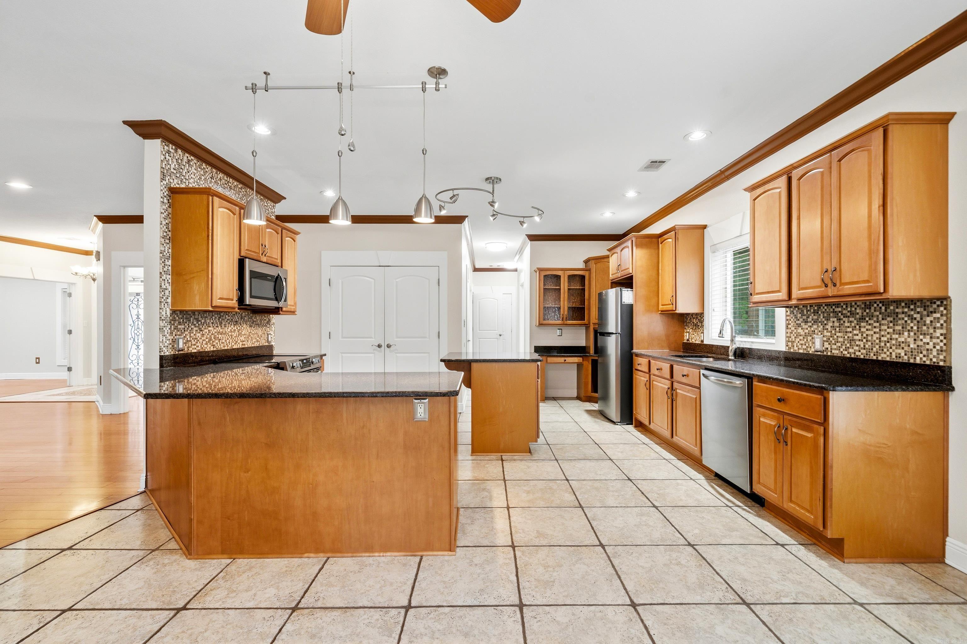 2 Alteza Drive Property Photo 13