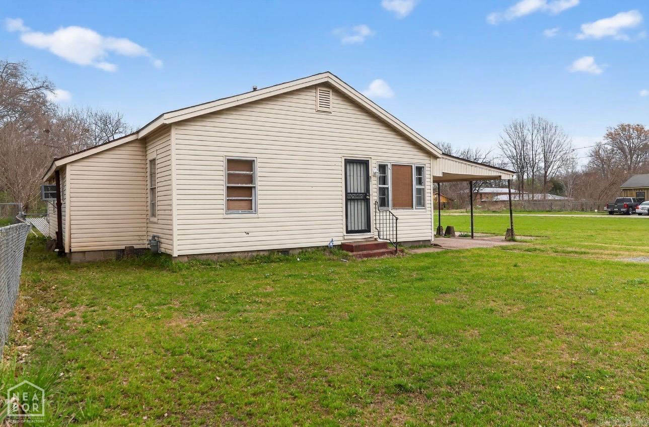 520 Russell Street Property Photo 1