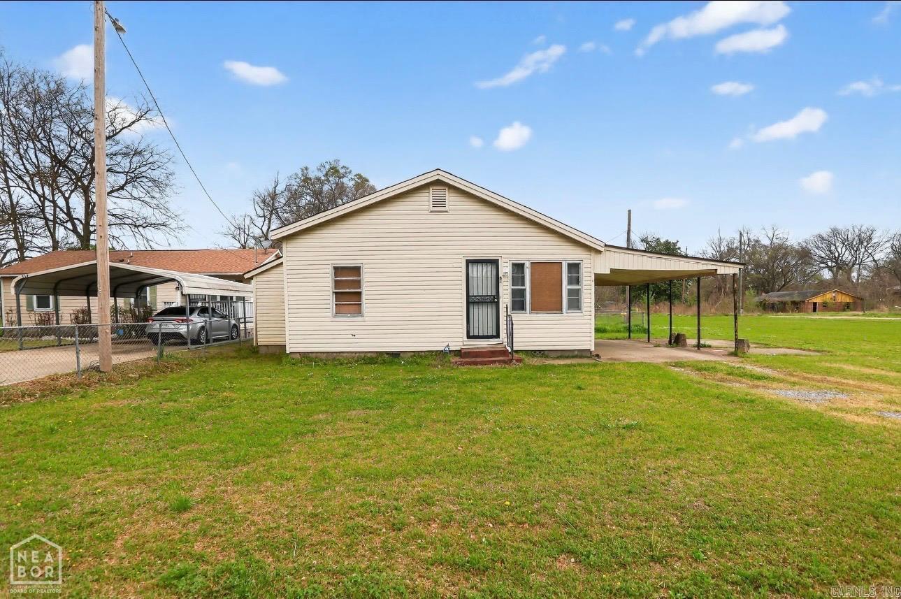 520 Russell Street Property Photo 2