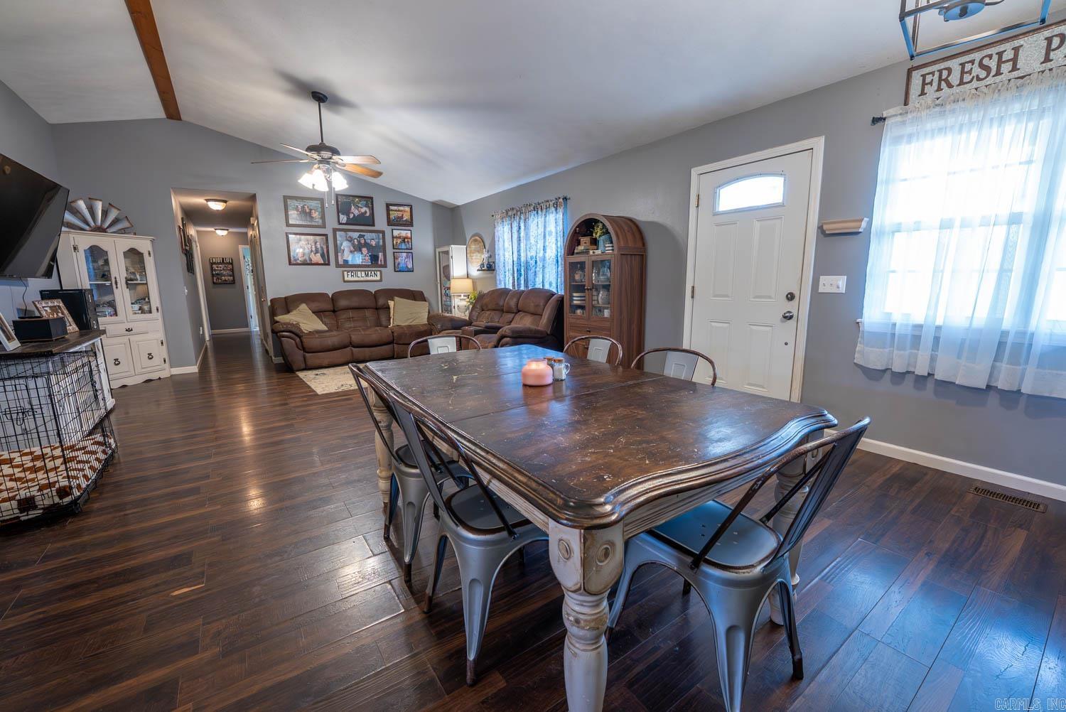 414 Carpenter Road Property Photo 16