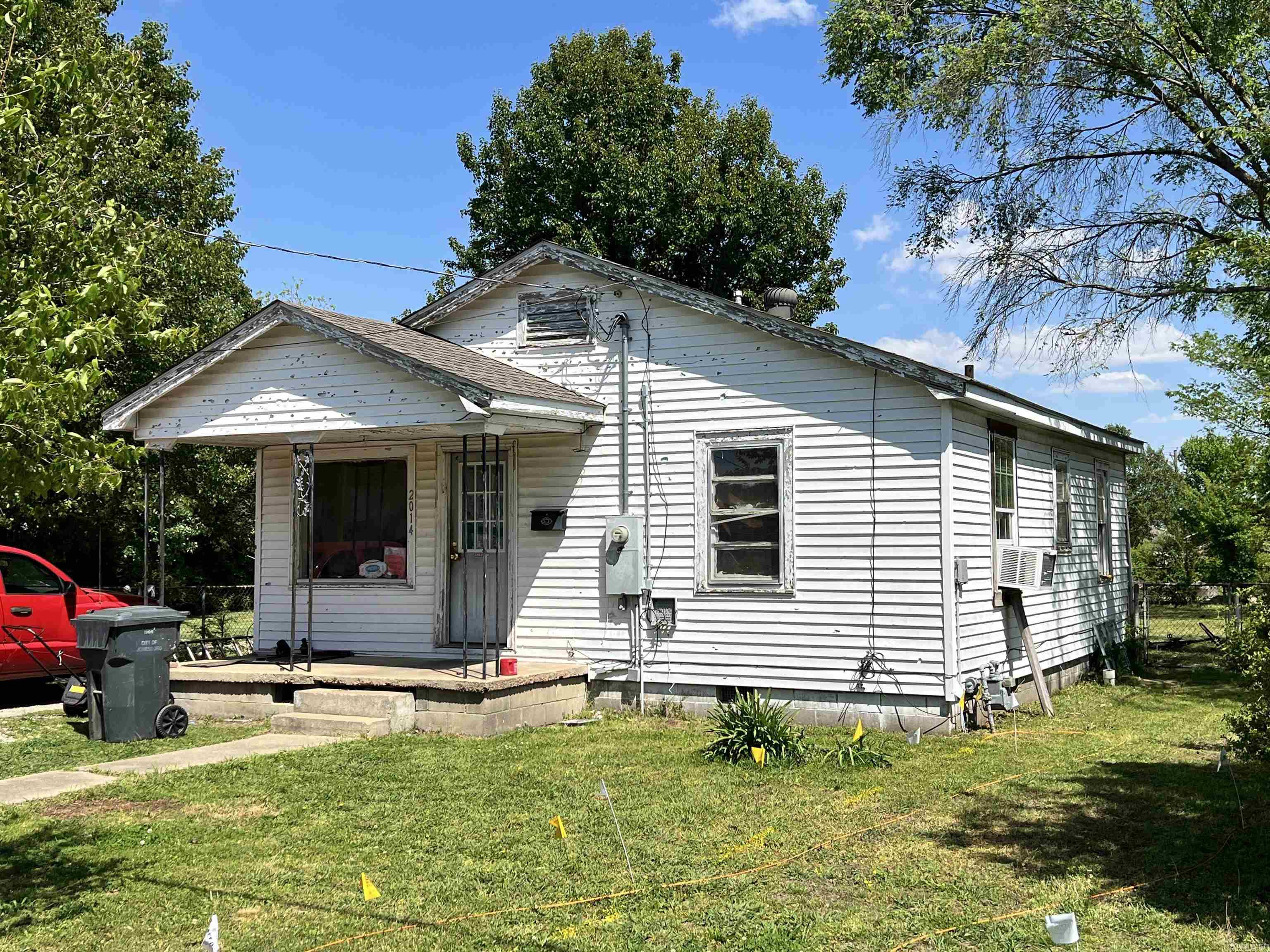 2014 Maurice Street Property Photo 1