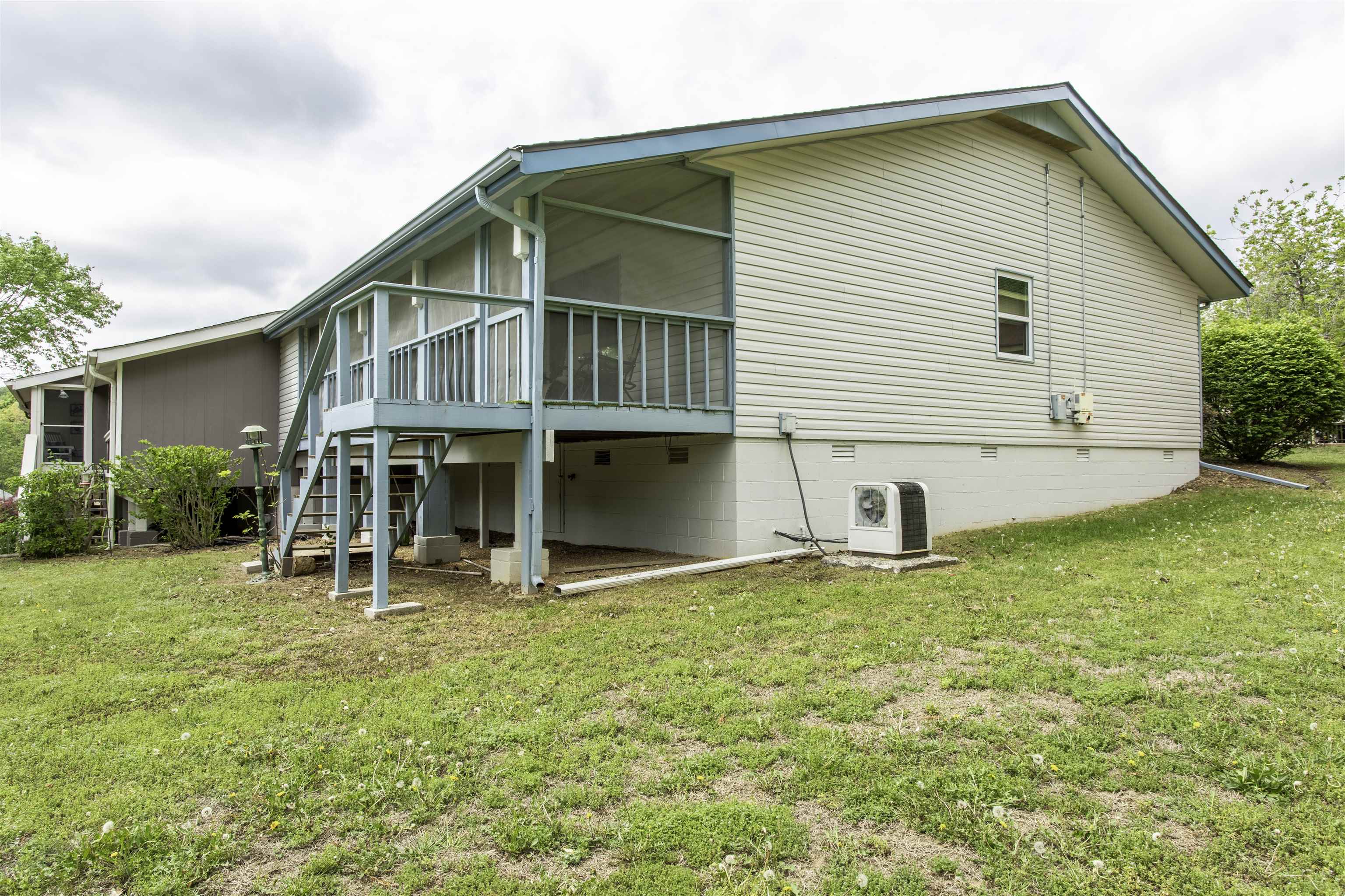 8 Tenkiller Lane Property Photo 3
