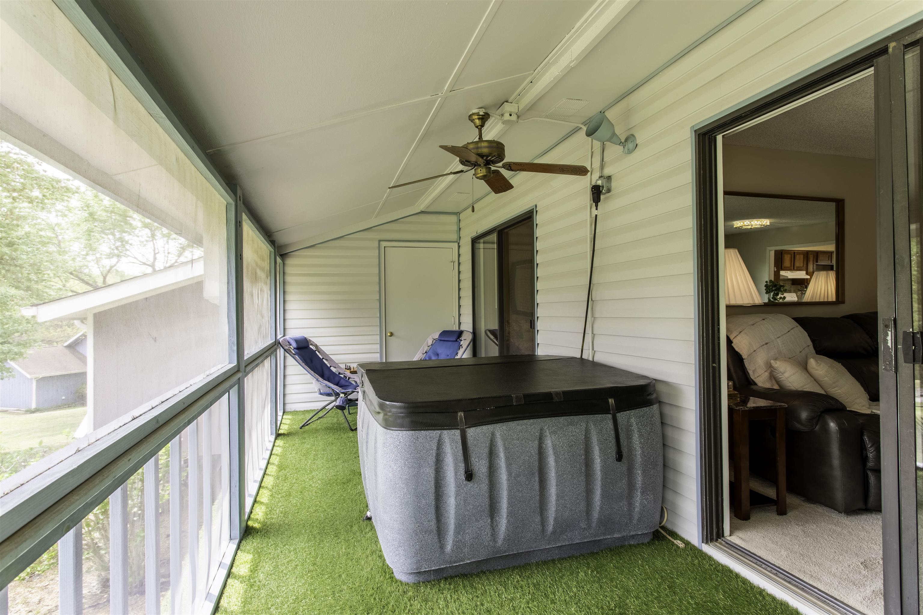 8 Tenkiller Lane Property Photo 24