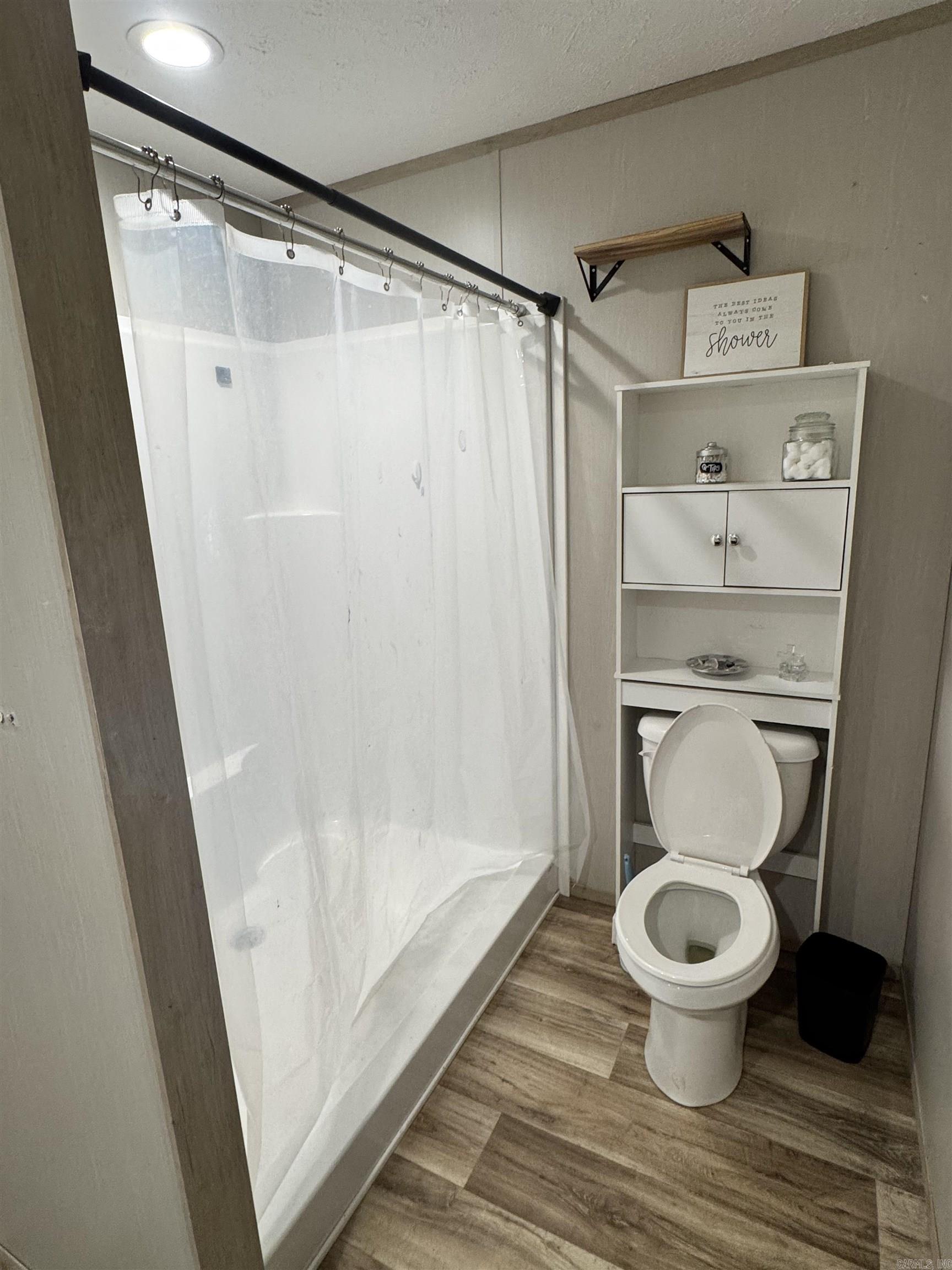9528 Park Property Photo 9