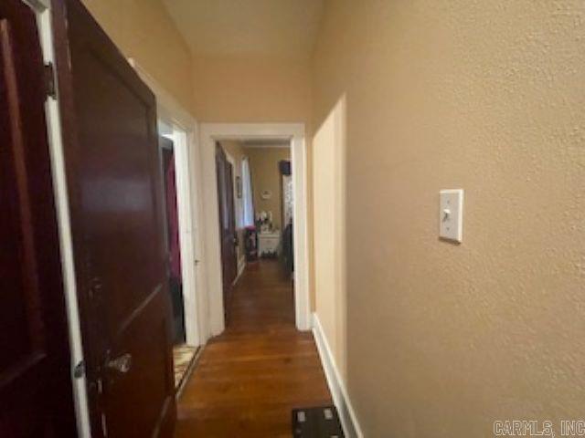 910 & 913 W 13th Avenue Property Photo 8
