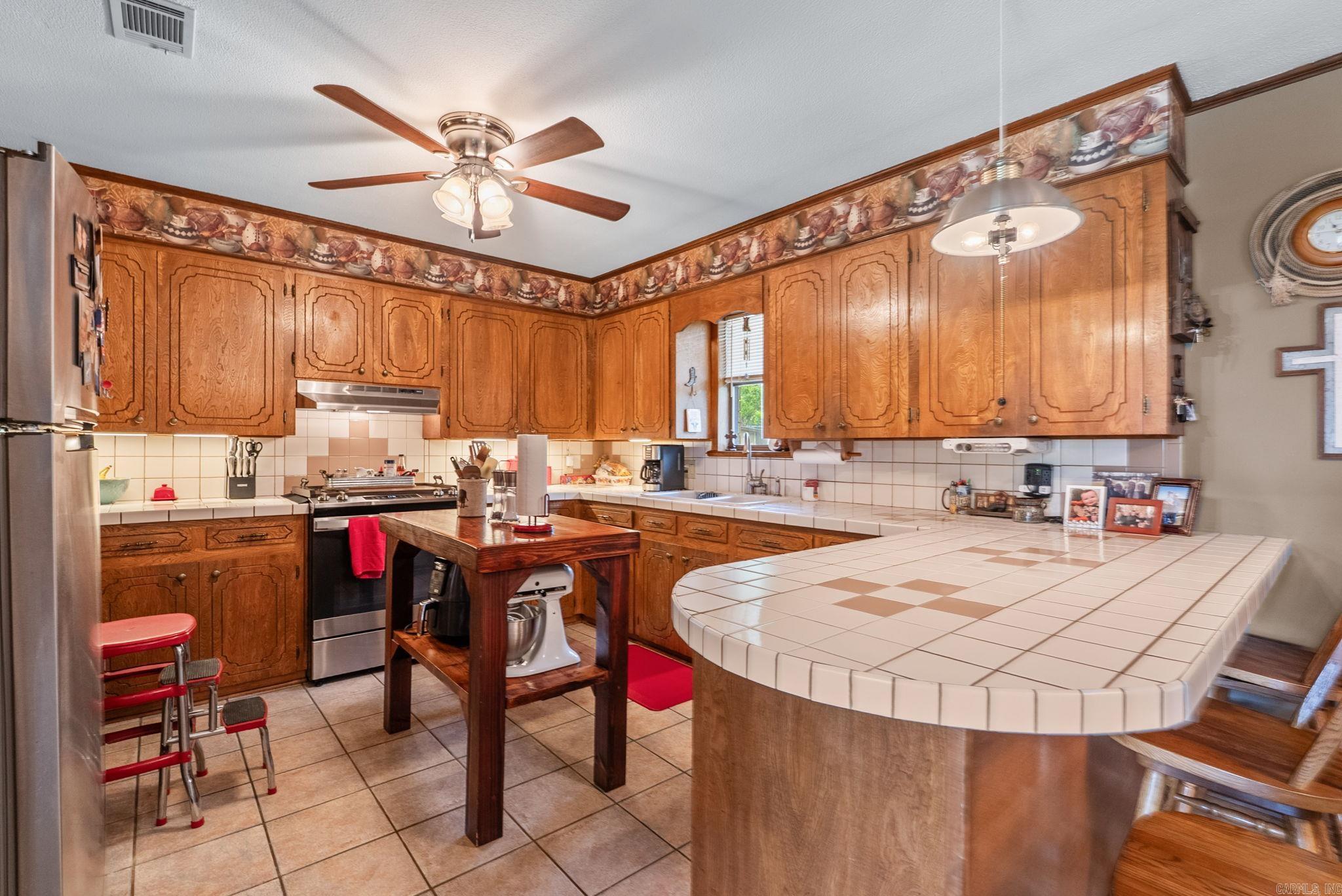 9 Hensley Drive Property Photo 9