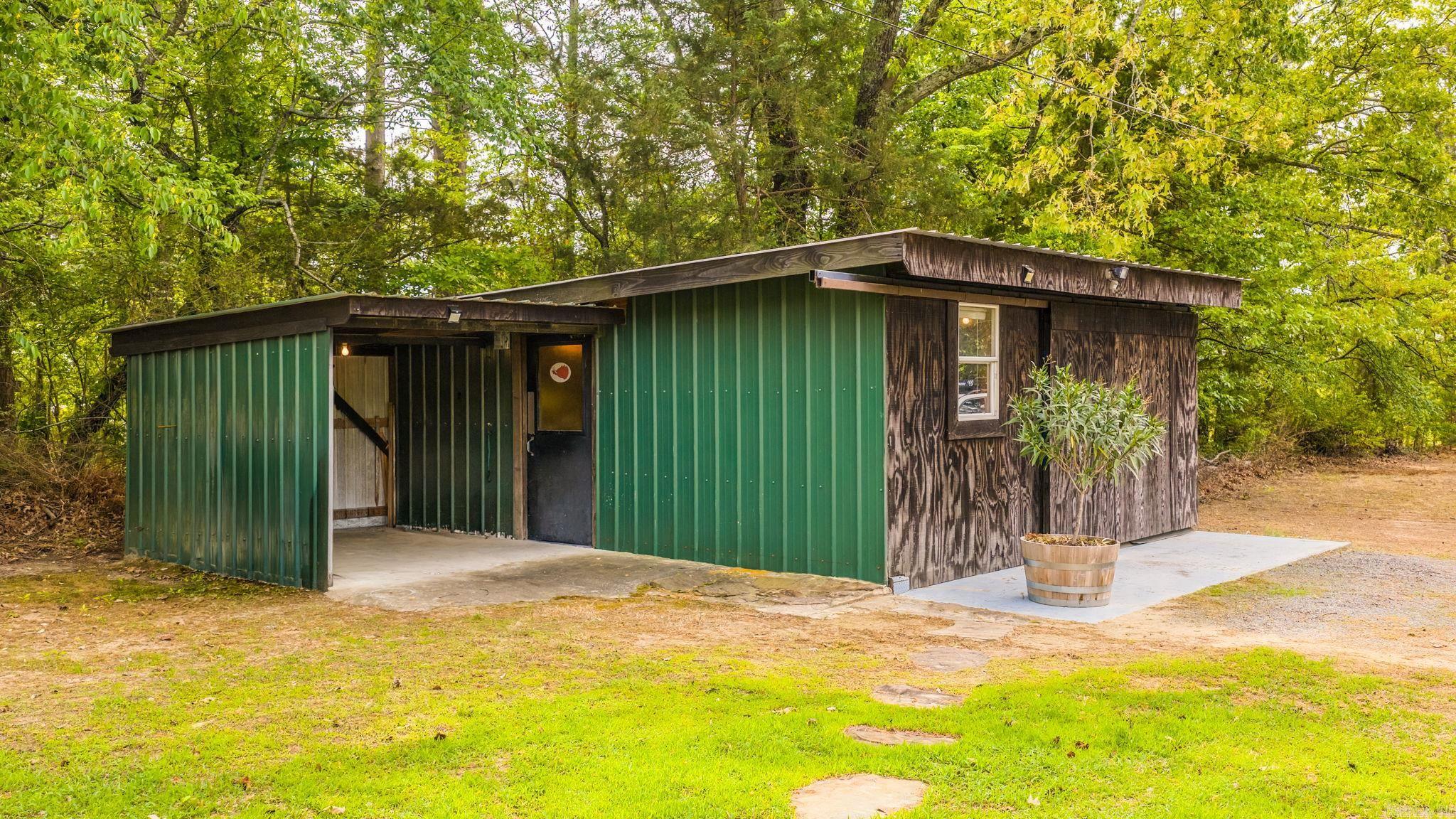 9 Hensley Drive Property Photo 41