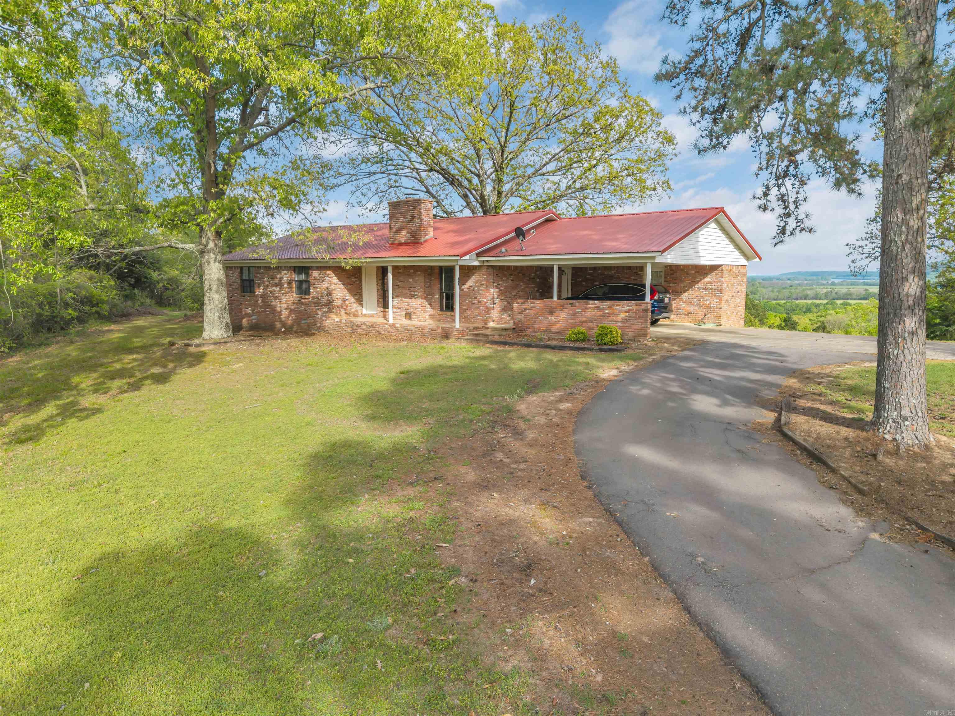 244 Pearson Road Property Photo 1