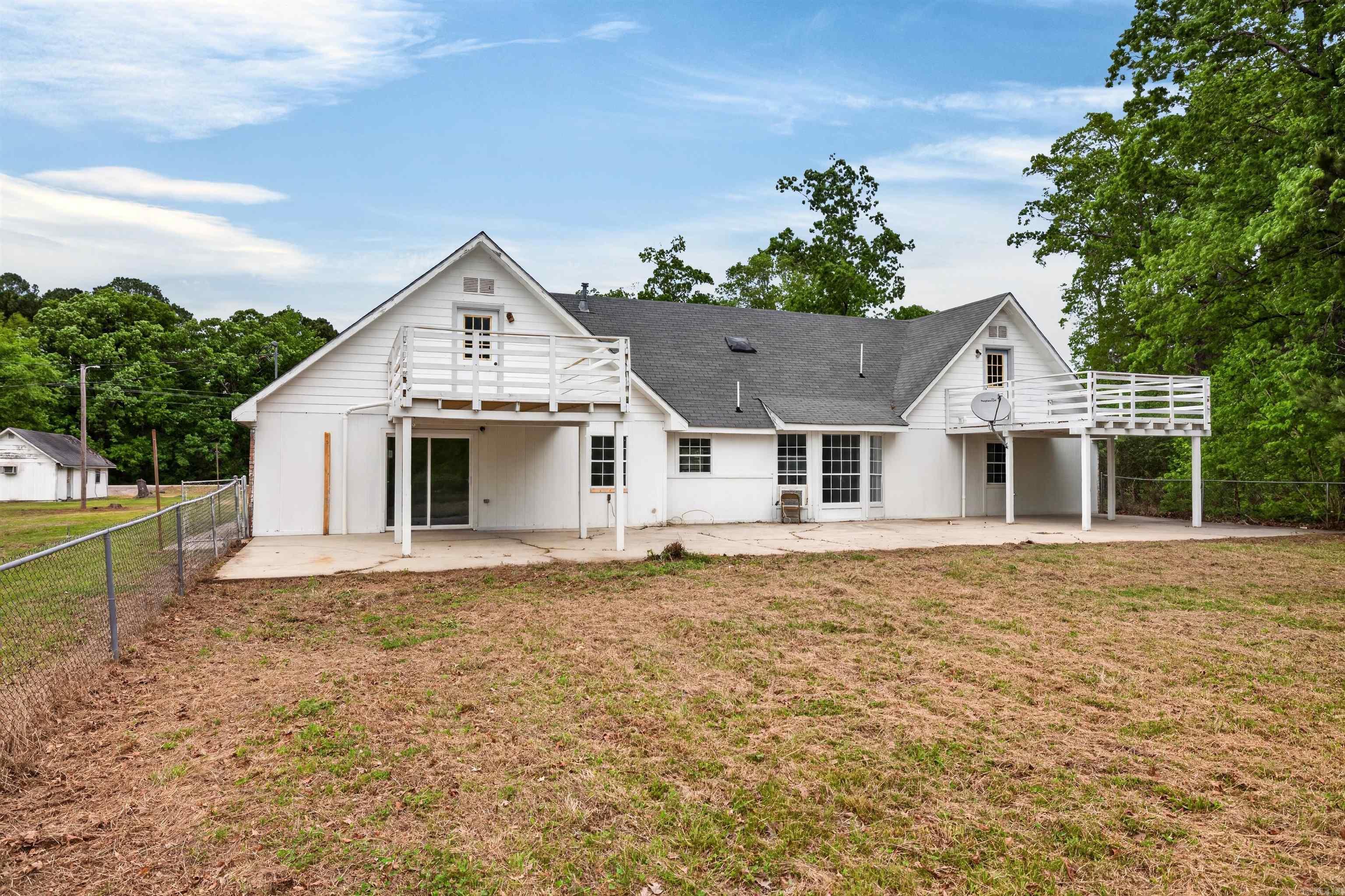 1480 W Highway 70 Property Photo 4