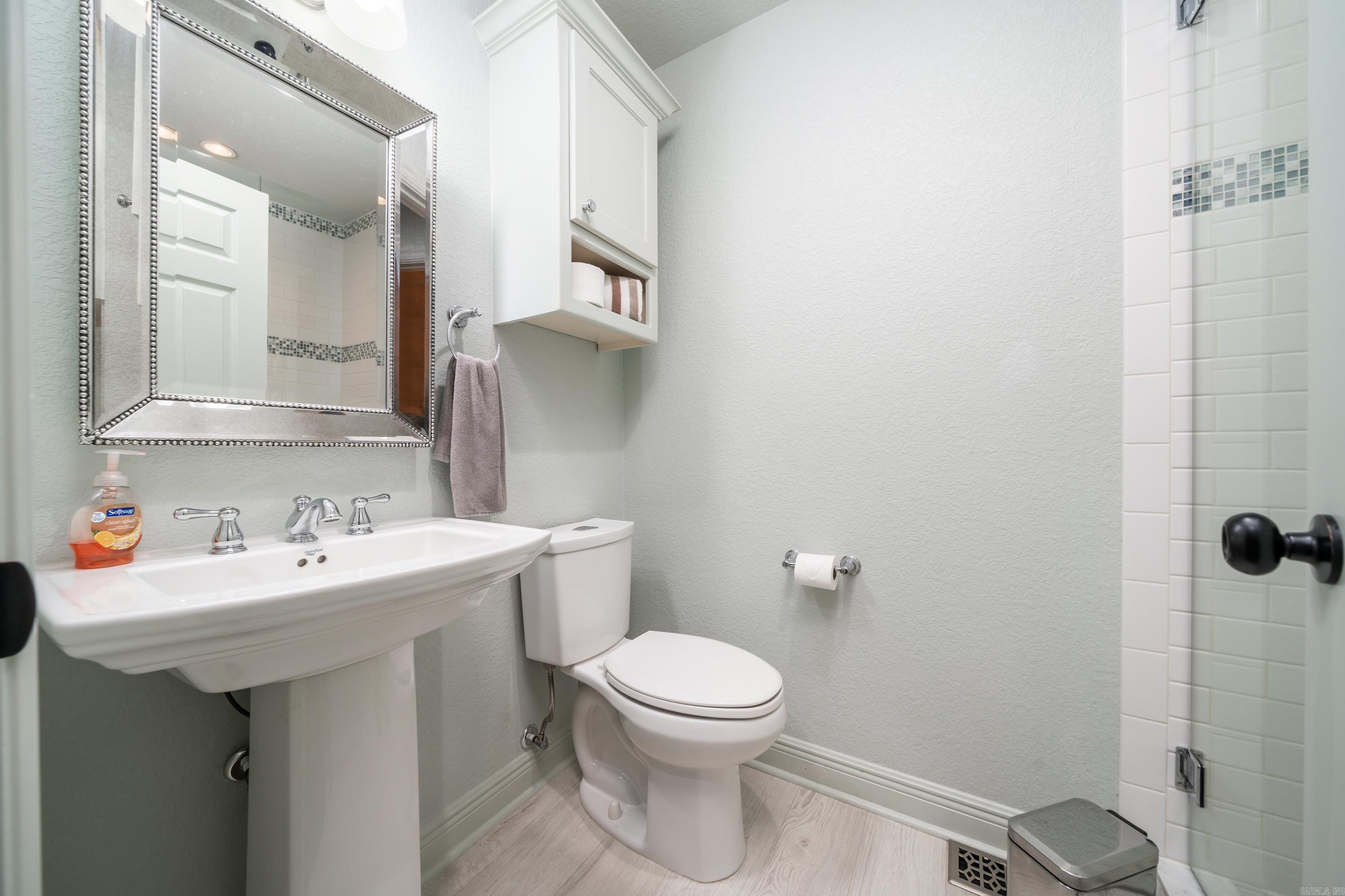 104 Silverwood Pt Property Photo 19