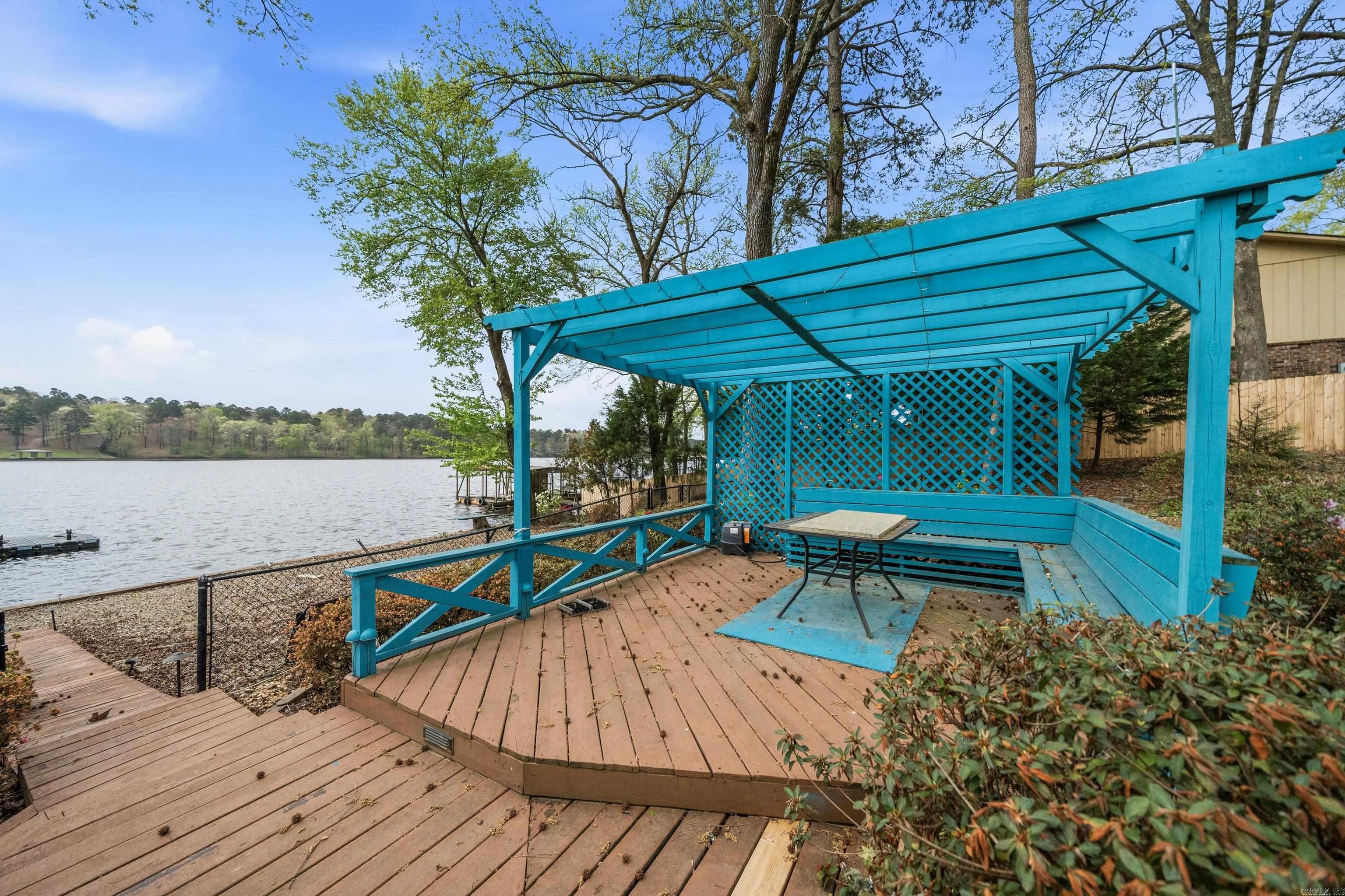 104 Silverwood Pt Property Photo 37