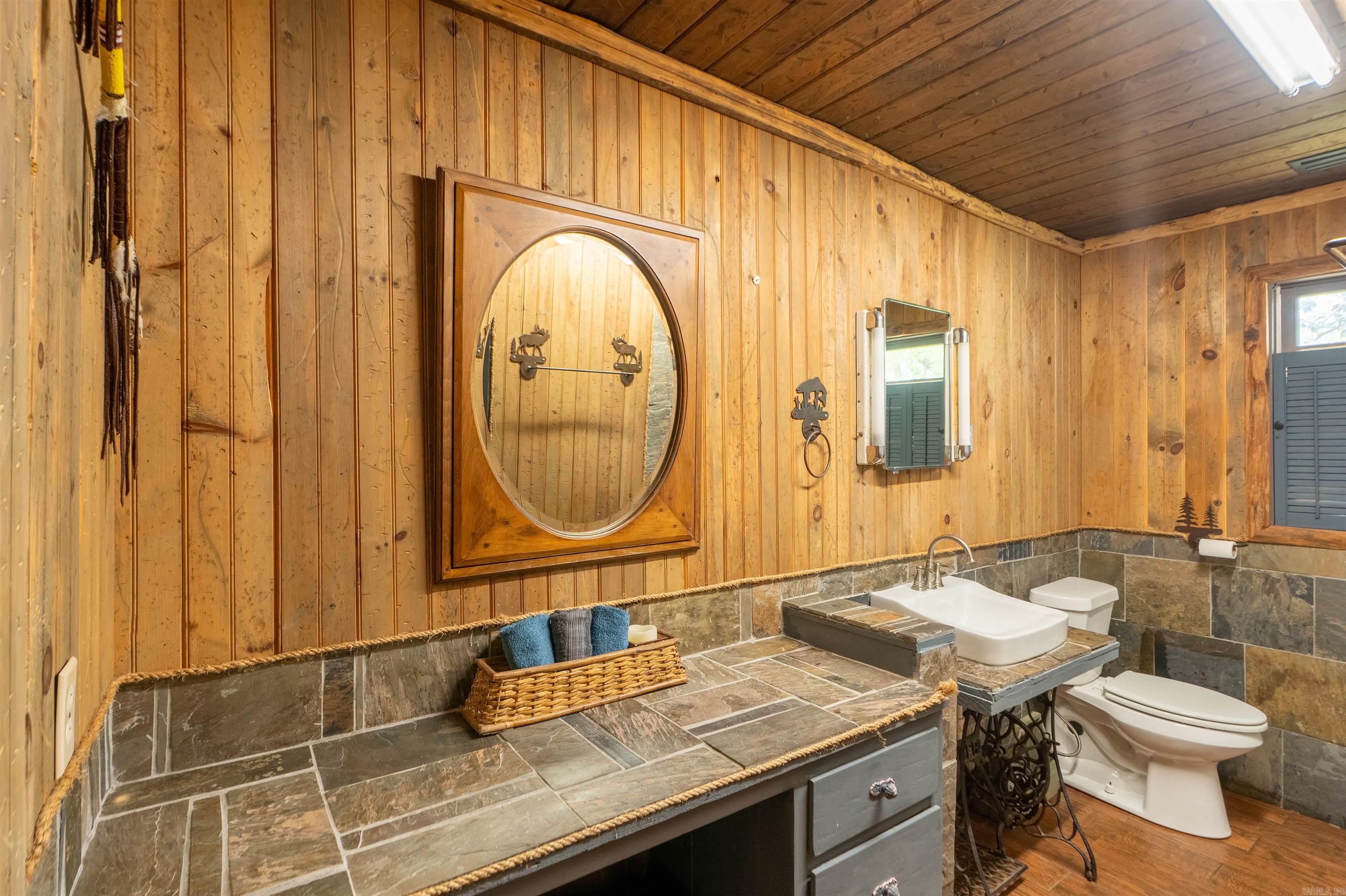12633 Hwy 65 Property Photo 40
