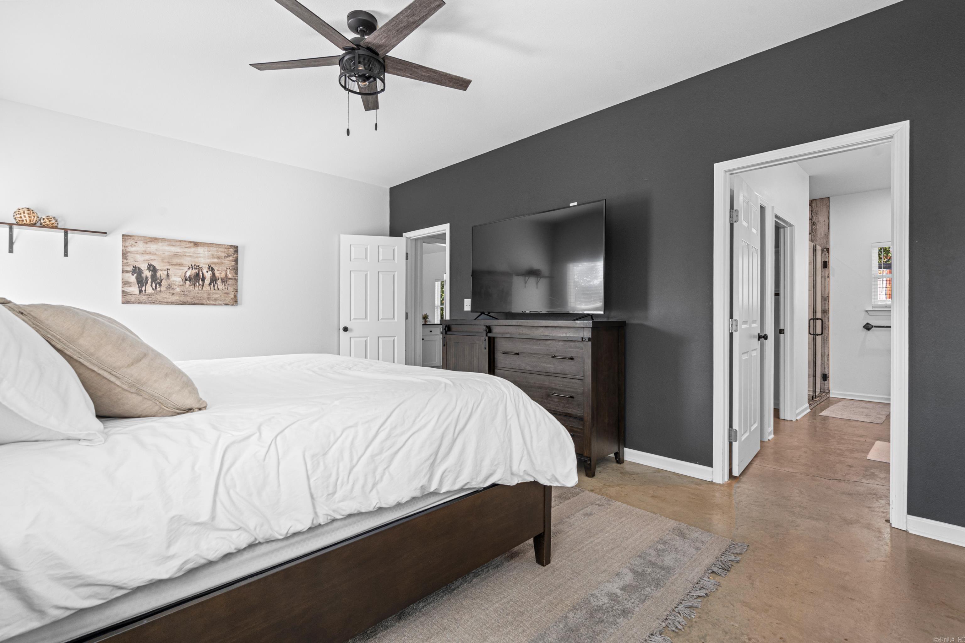 2777 Highway 290 Property Photo 19