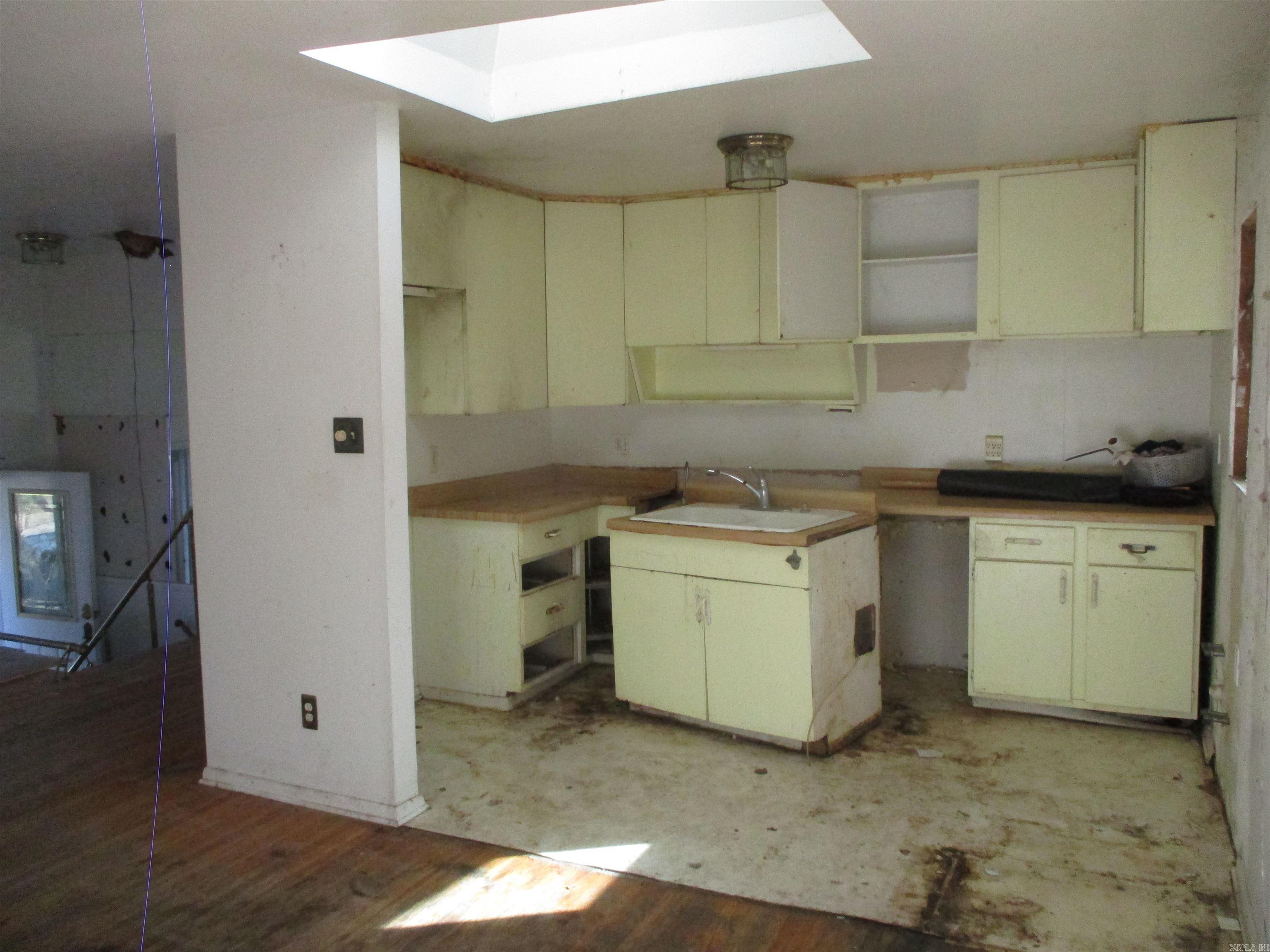 57 White Oak Lane Property Photo 12