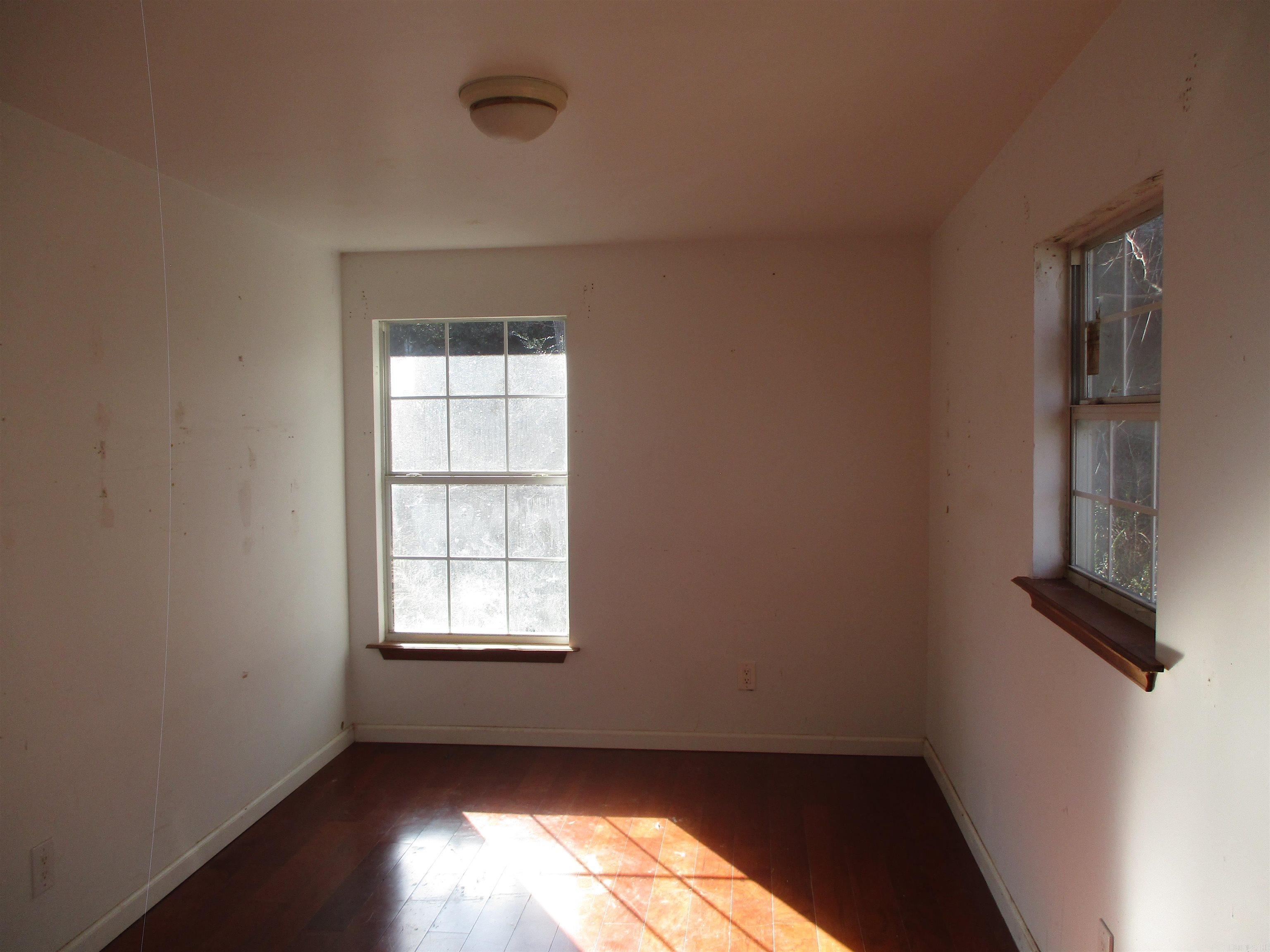 57 White Oak Lane Property Photo 26