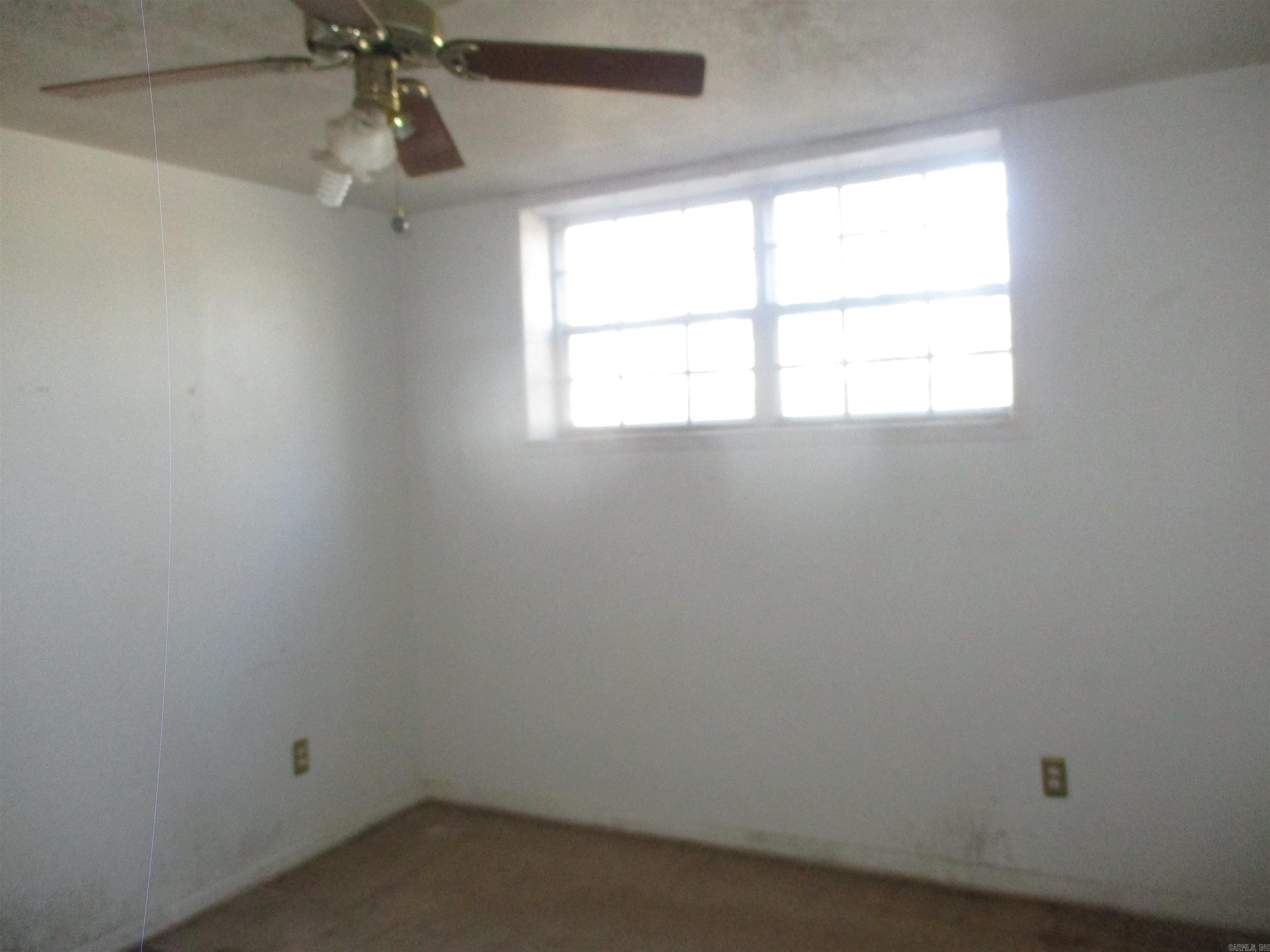 57 White Oak Lane Property Photo 29