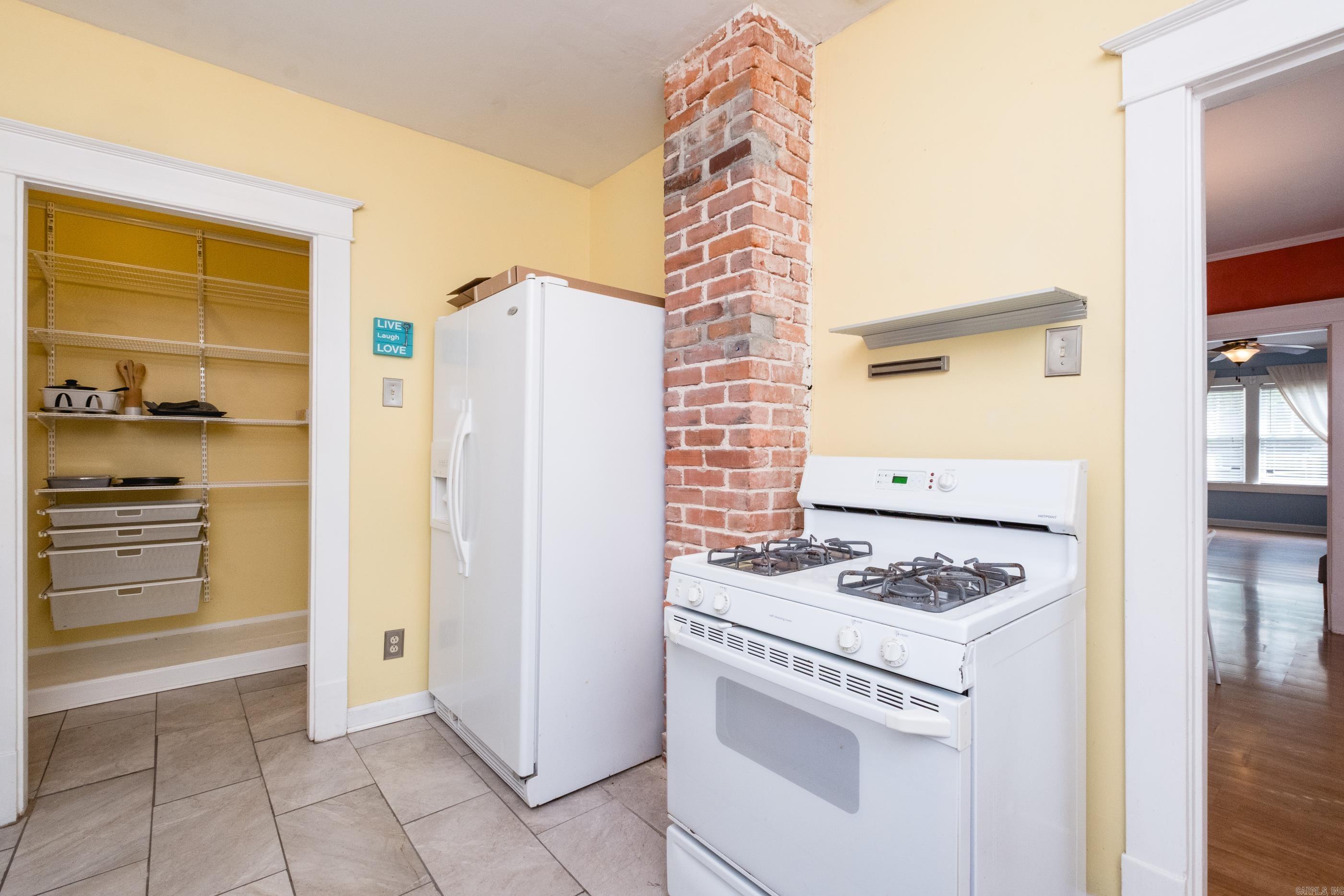 5418 C Street Property Photo 9