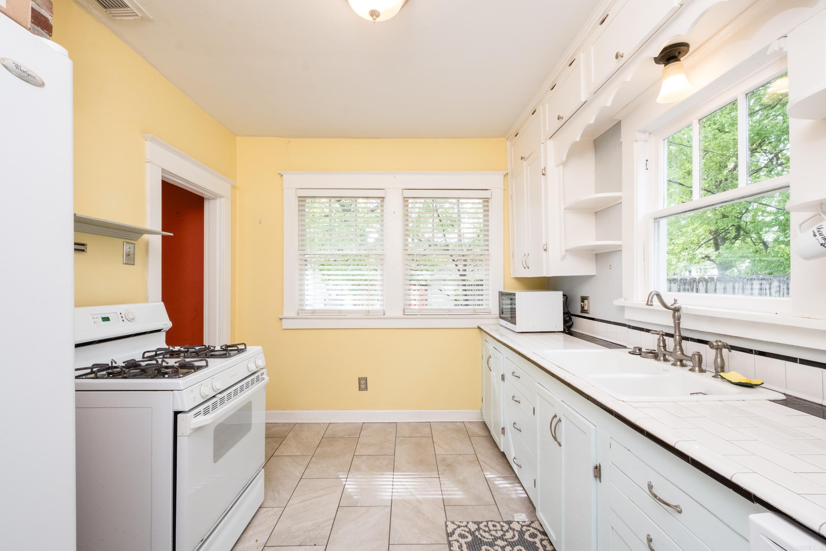 5418 C Street Property Photo 10